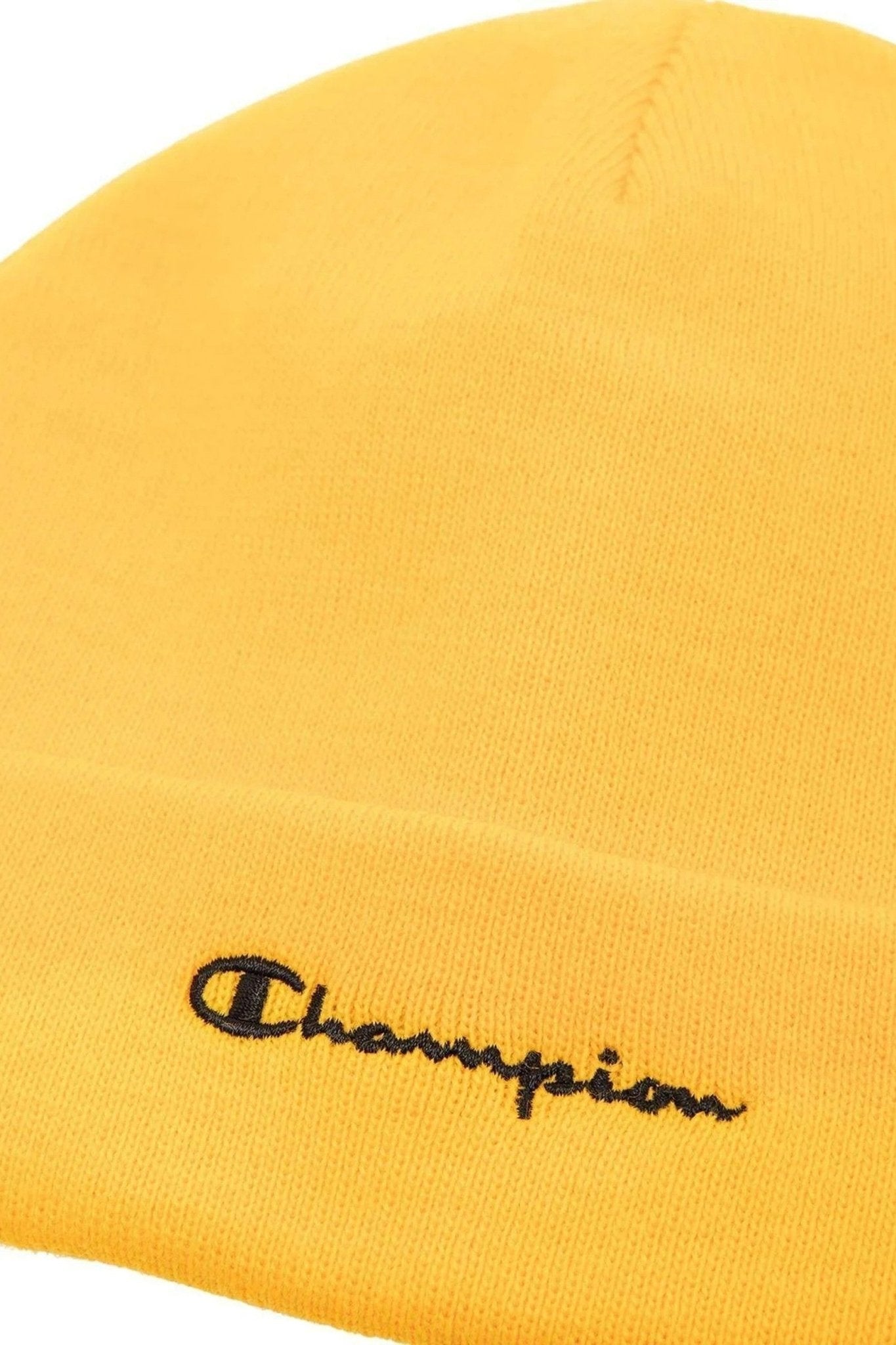 GORRO CHAMPION MOSTAZA LOGO LETRAS BORDADO FRENTE - AREA ZERO