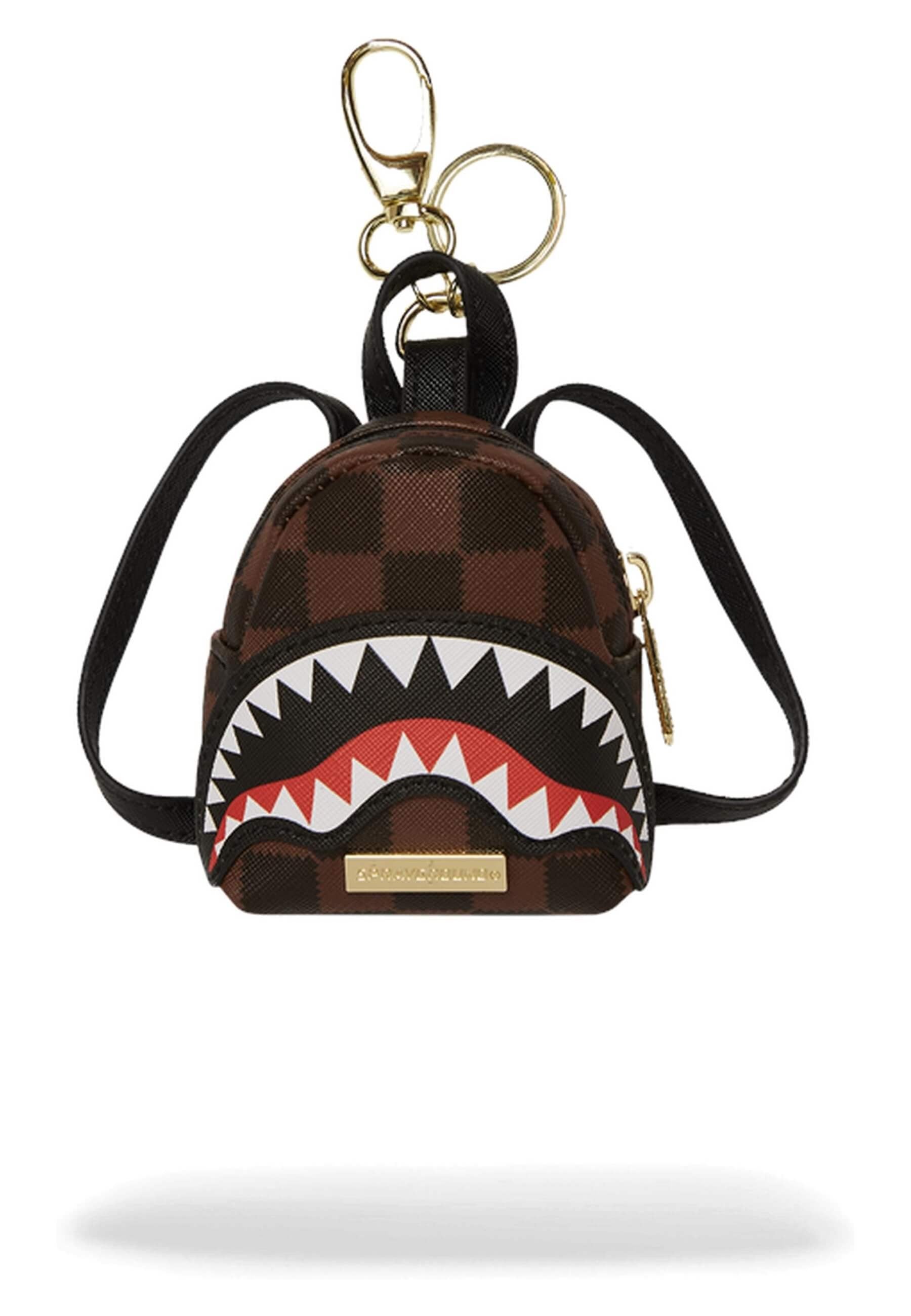 LLAVERO SPRAYGROUND MARRON SAWTOOTH SHARKS IN PARIS KEYCHAIN