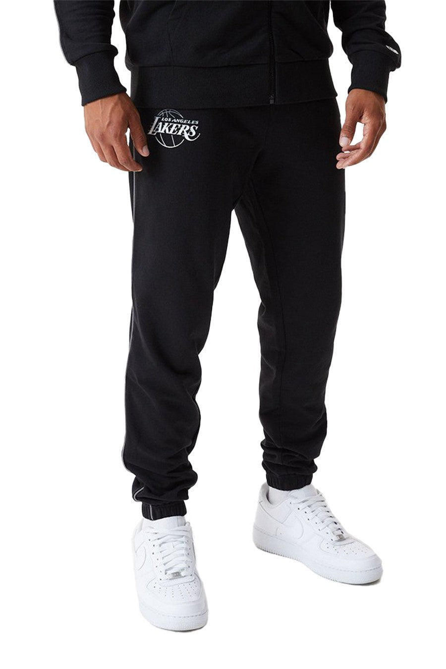 PANTALON NEW ERA NEGRO LAKERS FADE LOGO JOGGER LOSLAK BLK - AREA ZERO