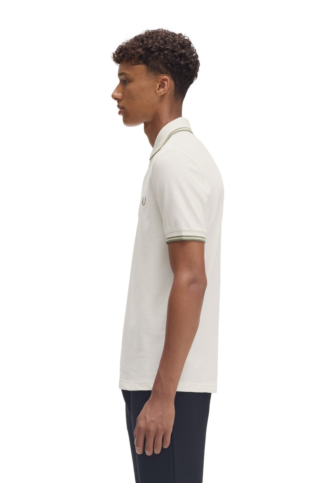 POLO FRED PERRY CRUDO/VERDE TWIN TIPPED SHIRT - AREA ZERO