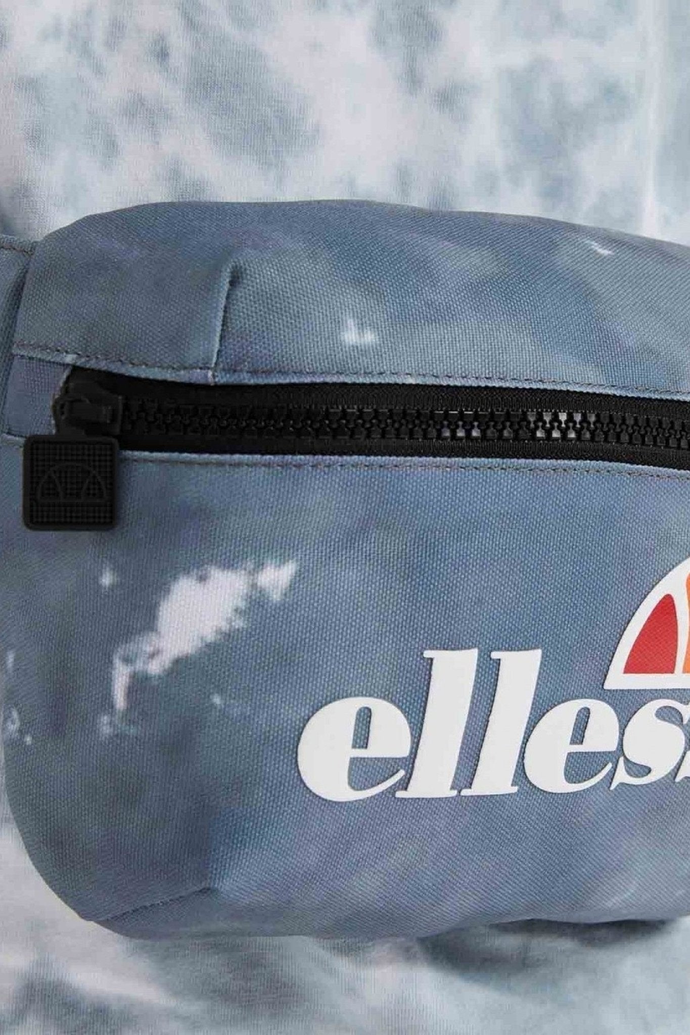 RIÑONERA ELLESSE AZUL ROSCA TIE DYE CROSS BODY BAG - AREA ZERO
