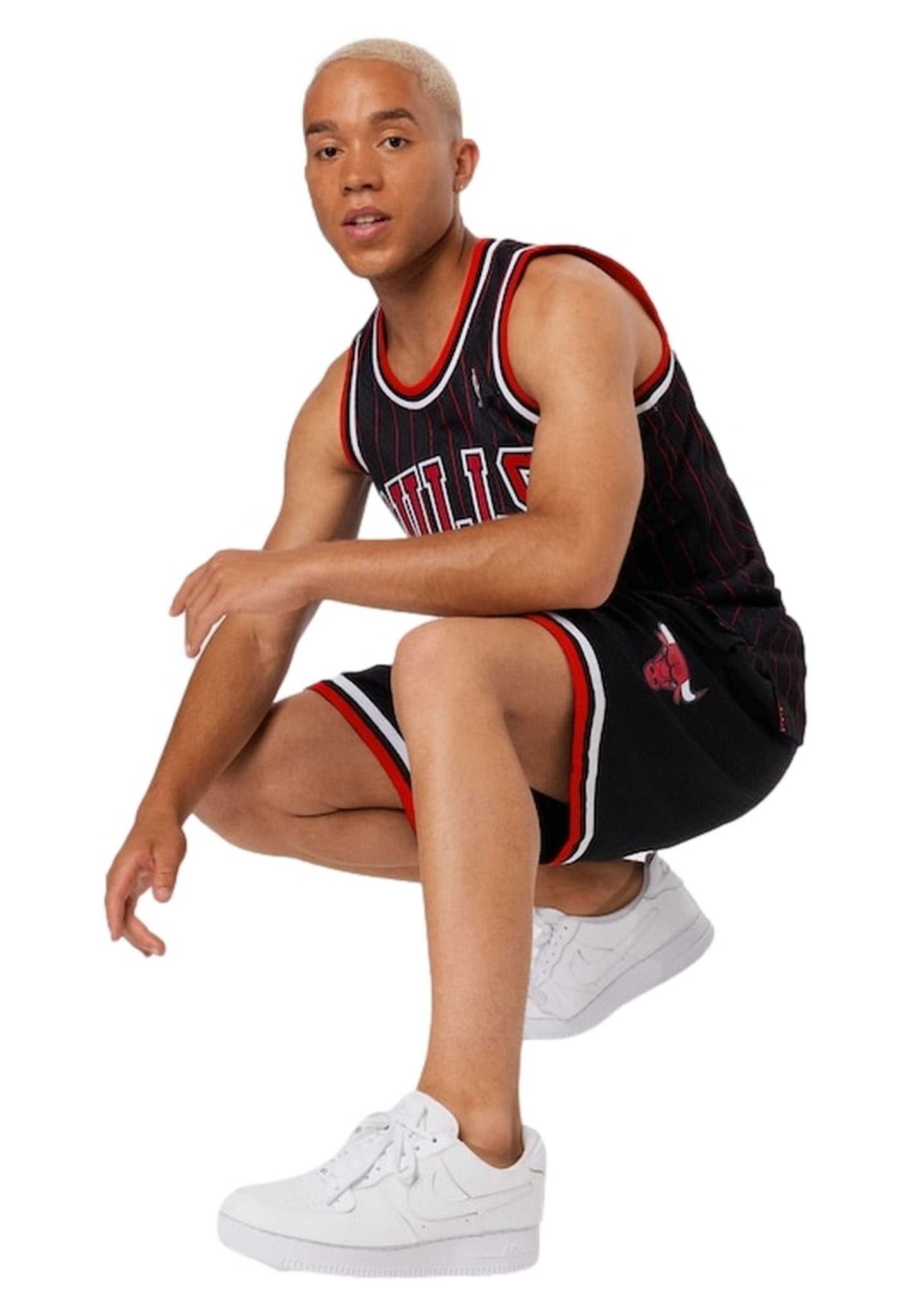 SHORT MITCHELL AND NESS NEGRO LISO SWINGMAN SHORTS - AREA ZERO