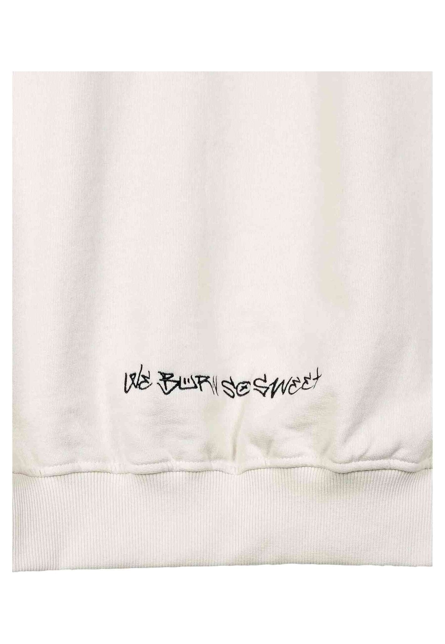 SUDADERA GRIMEY BLANCA THE SHELTER WE BURN SO SWEET VINTAGE CREWNECK - AREA ZERO