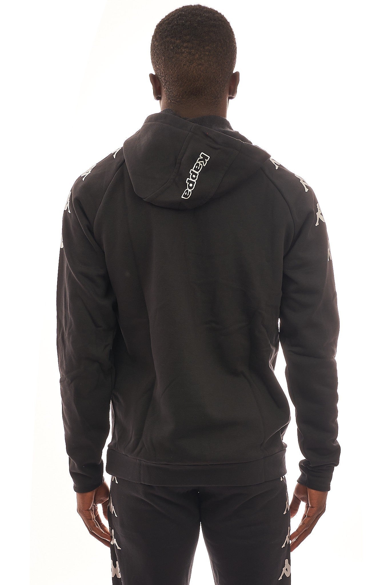SUDADERA KAPPA DIANO NEGRA LOGO ESTAMPADO CON CAPUCHA - AREA ZERO