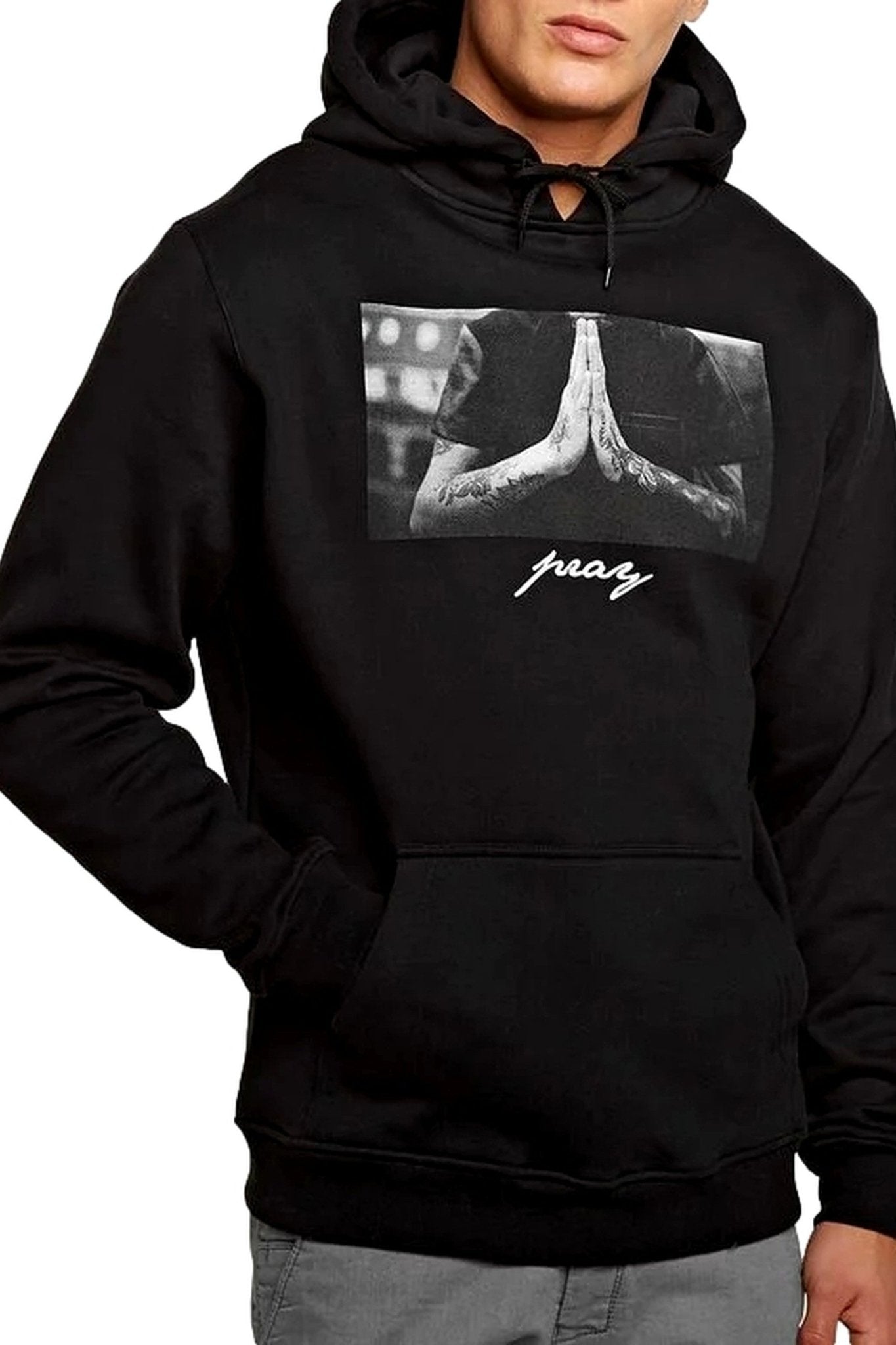 SUDADERA MISTER TEE NEGRA PRAY HOODIE - AREA ZERO