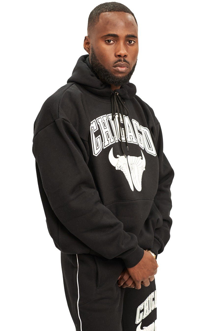 SUDADERA NEGRA CHICAGO SNEAKERS BIG FACE HOODIE - AREA ZERO