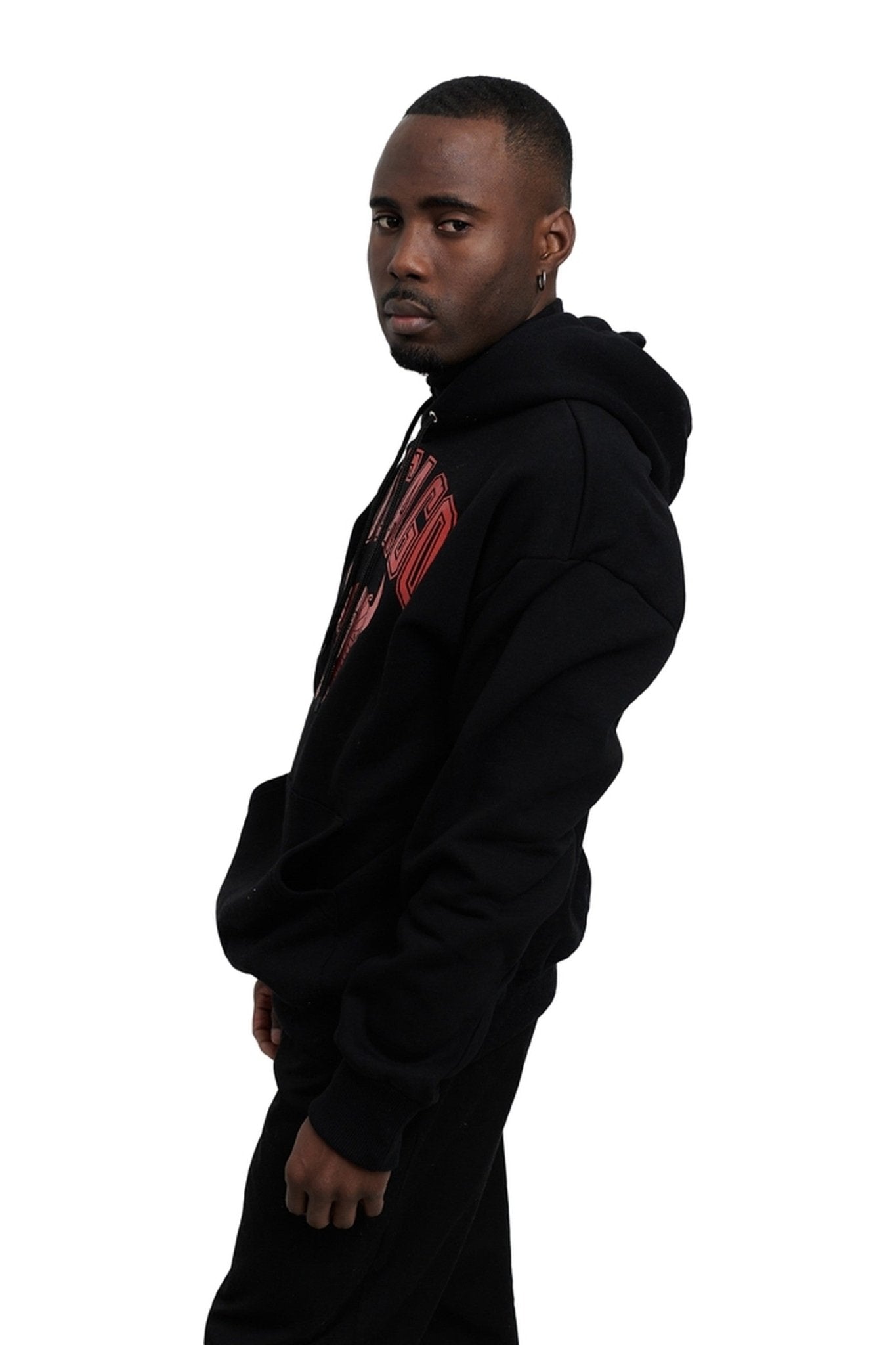 SUDADERA NEGRA/ROJA CHICAGO SNEAKERS GOLDEN FACE HOODIE - AREA ZERO