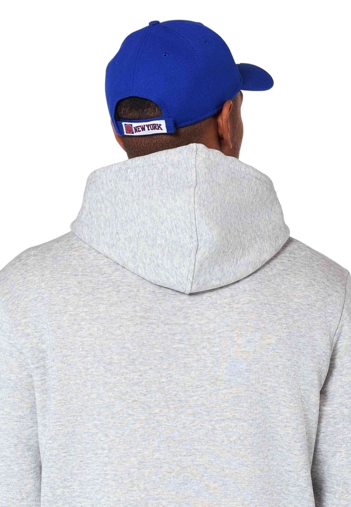 SUDADERA NEW ERA GRIS NEW YORK KNIKS NBA REGULAR HOODY