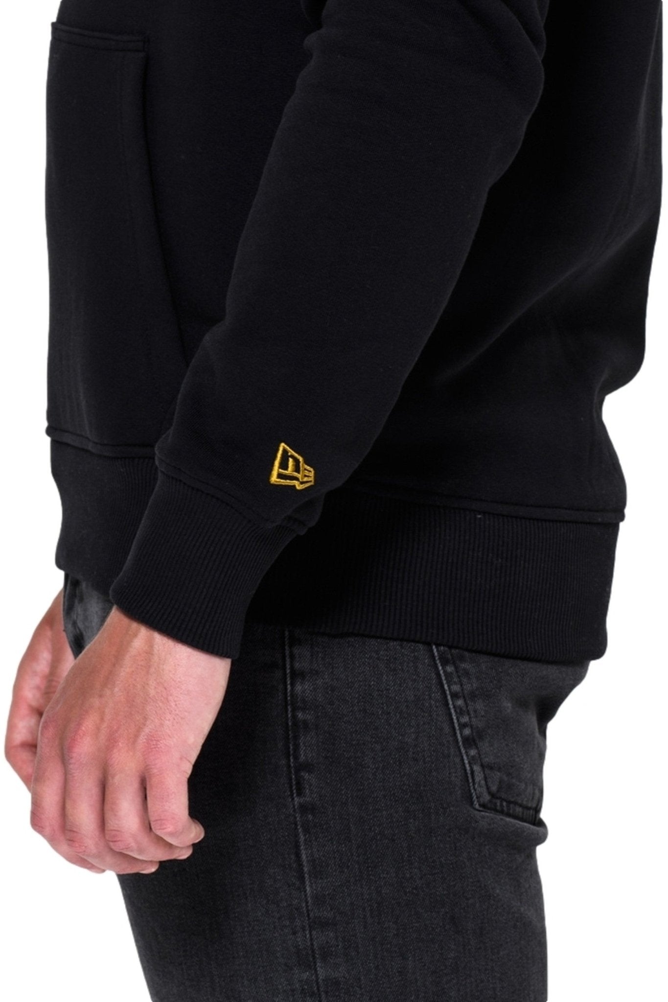 SUDADERA NEW ERA NEGRA SAINTS TEAM LOGO PO HOODDY NEOSAI - AREA ZERO