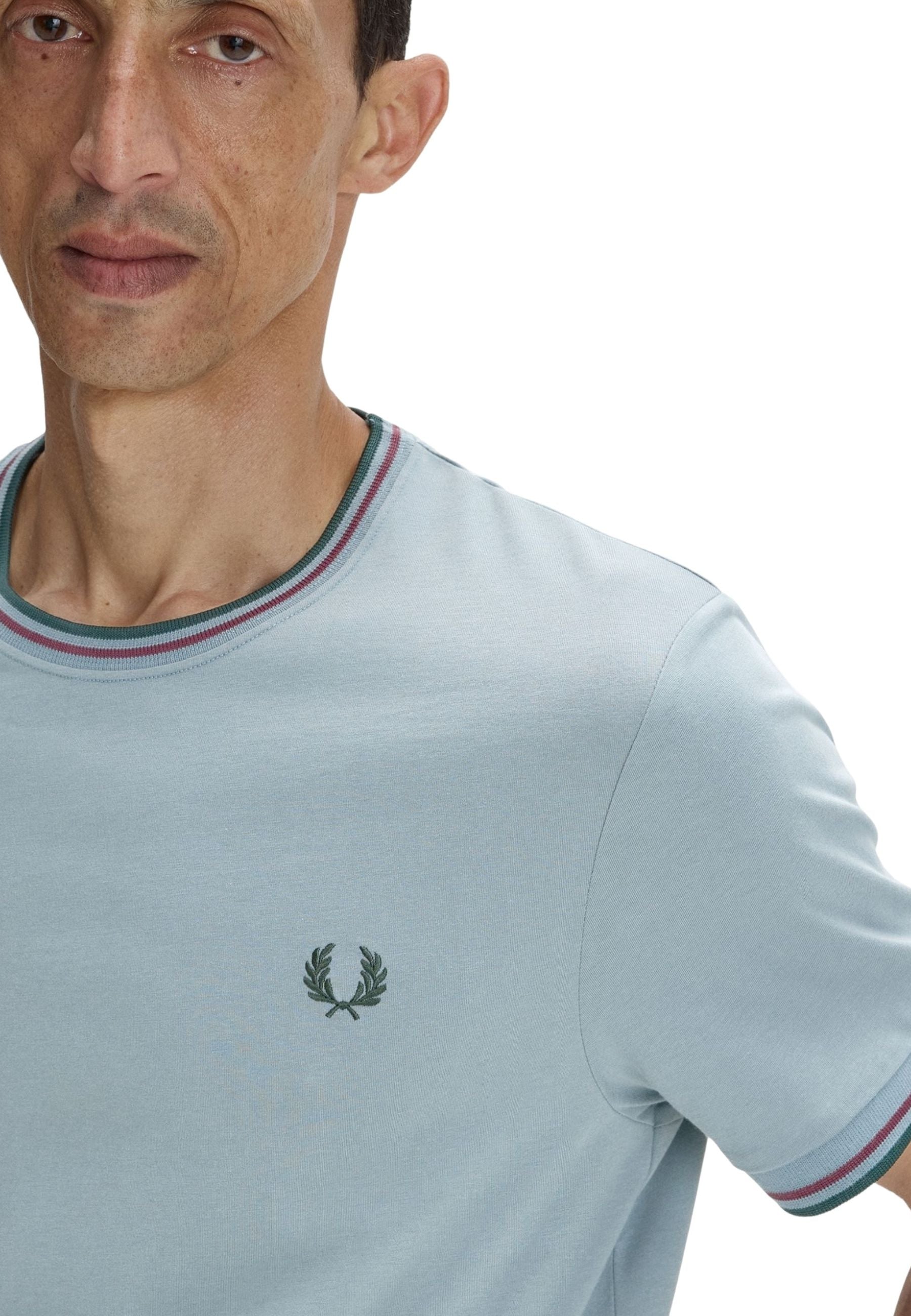 CAMISETA FRED PERRY CELESTE TWIN TIPPED TEE