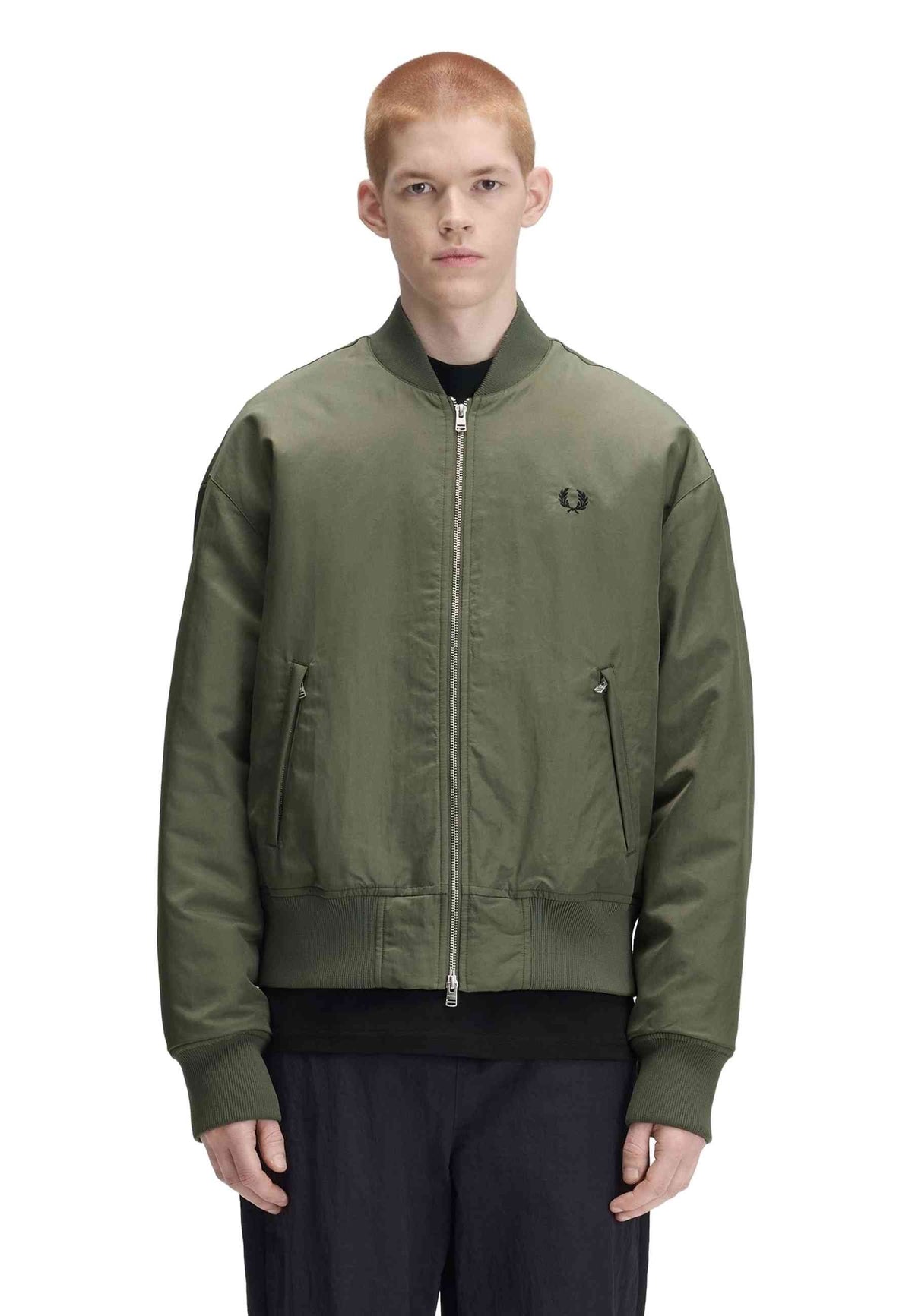 BOMBER FRED PERRY VERDE QUILTED TENNIS BOMBER JACKET