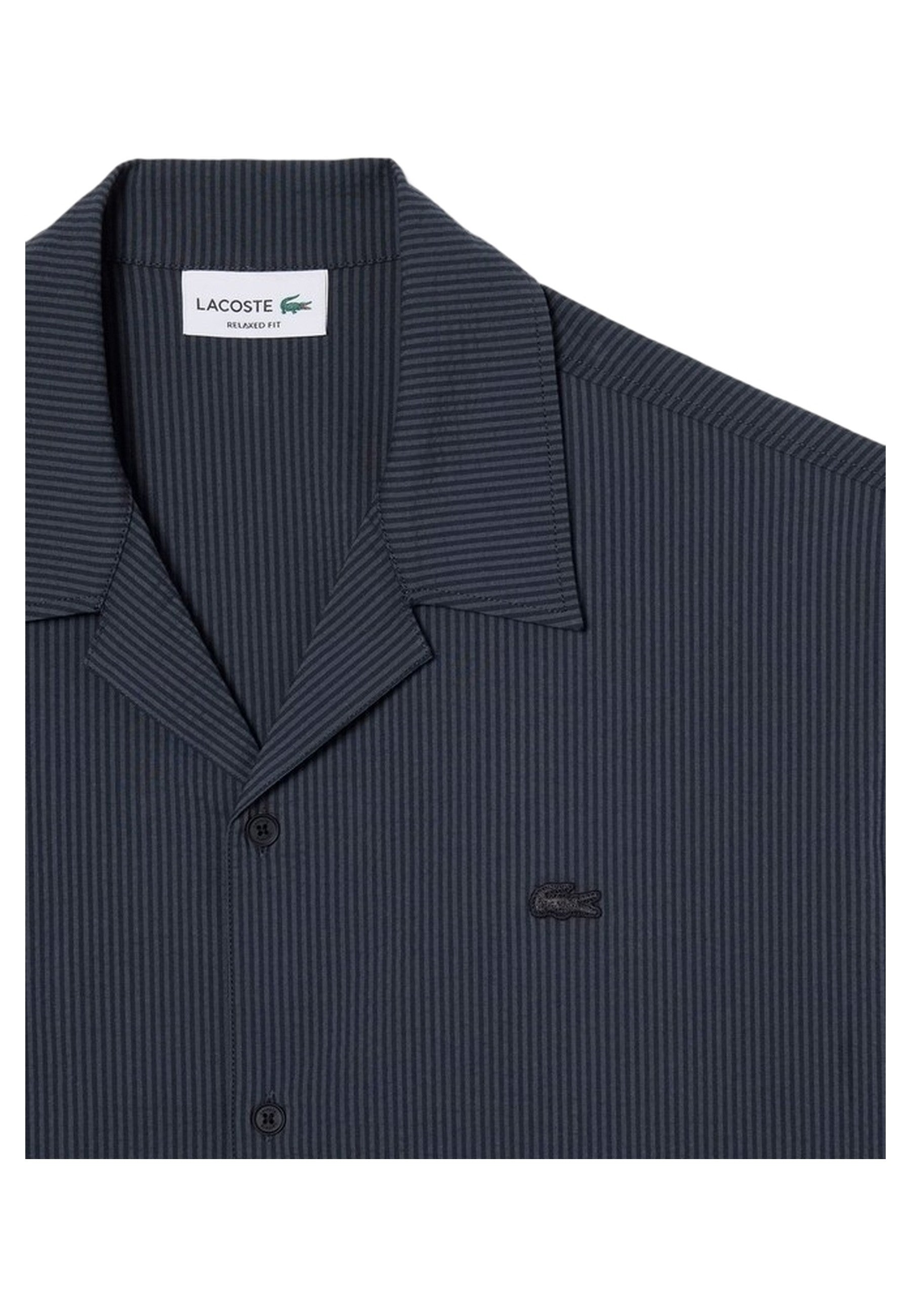 CAMISA LACOSTE NEGRA SEEKSUCKER RELAXED FIT SHIRT
