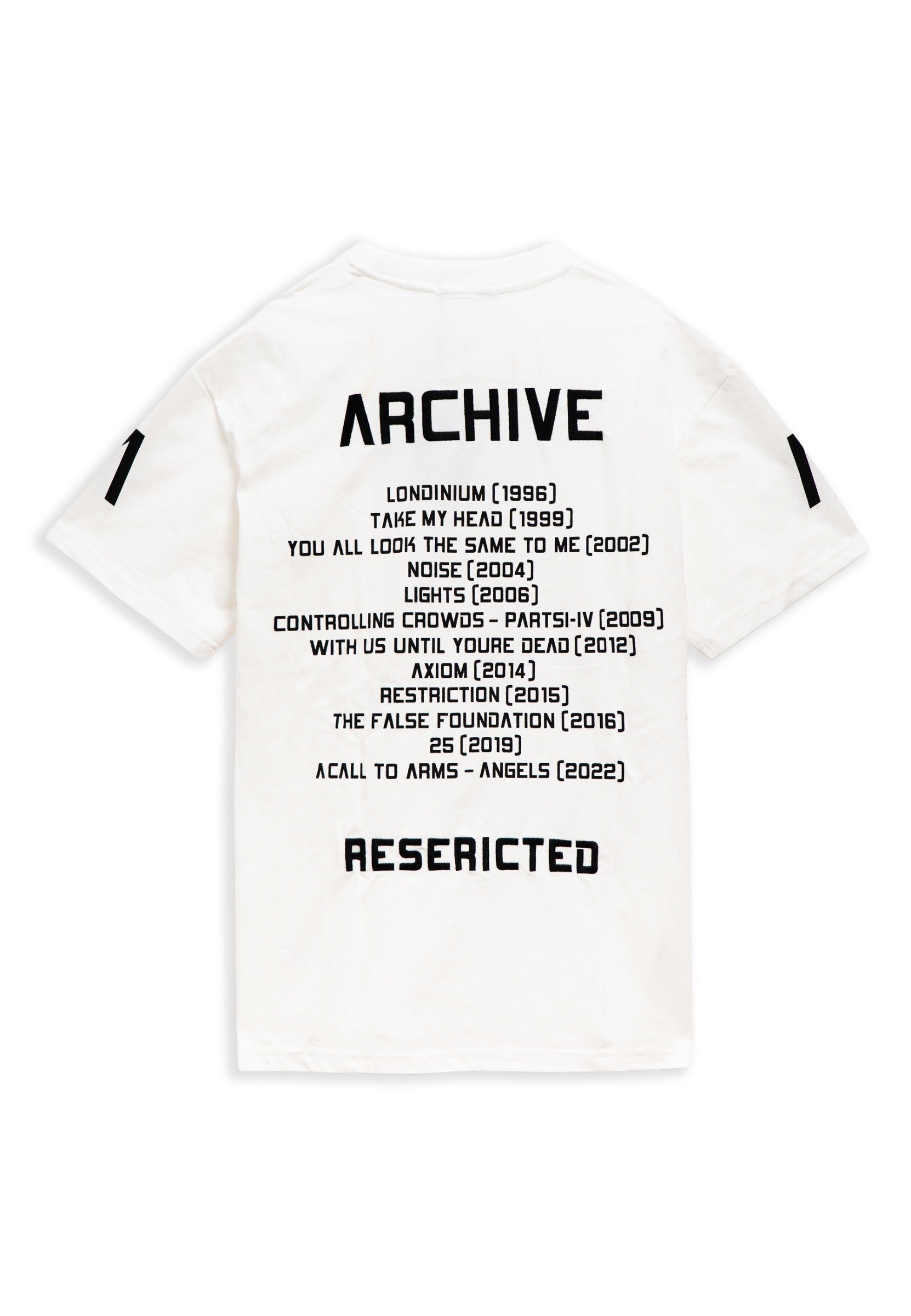 CAMISETA BLANCA RESERTRICTED WORLD TOUR OVERSIZED TEE