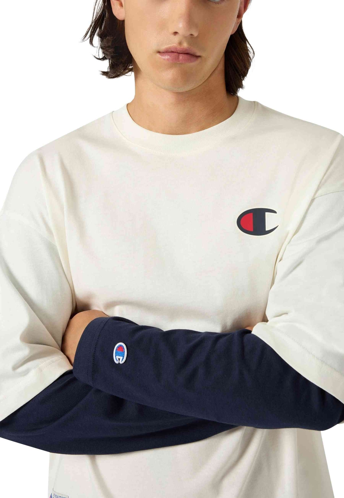 CAMISETA CHAMPION CRUDA LONG SLEEVE LEGACY LOGO TEE