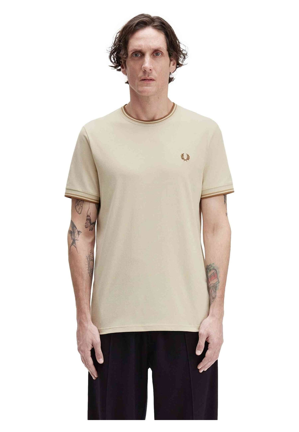 CAMISETA FRED PERRY BEIGE CONTRAST RIBETED TEE - AREA ZERO