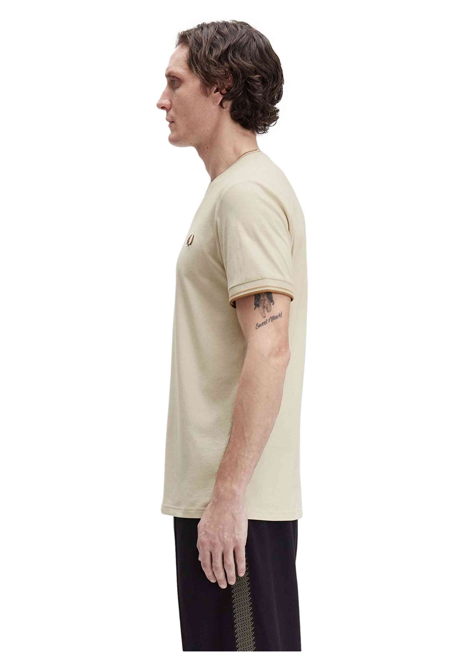 CAMISETA FRED PERRY BEIGE CONTRAST RIBETED TEE