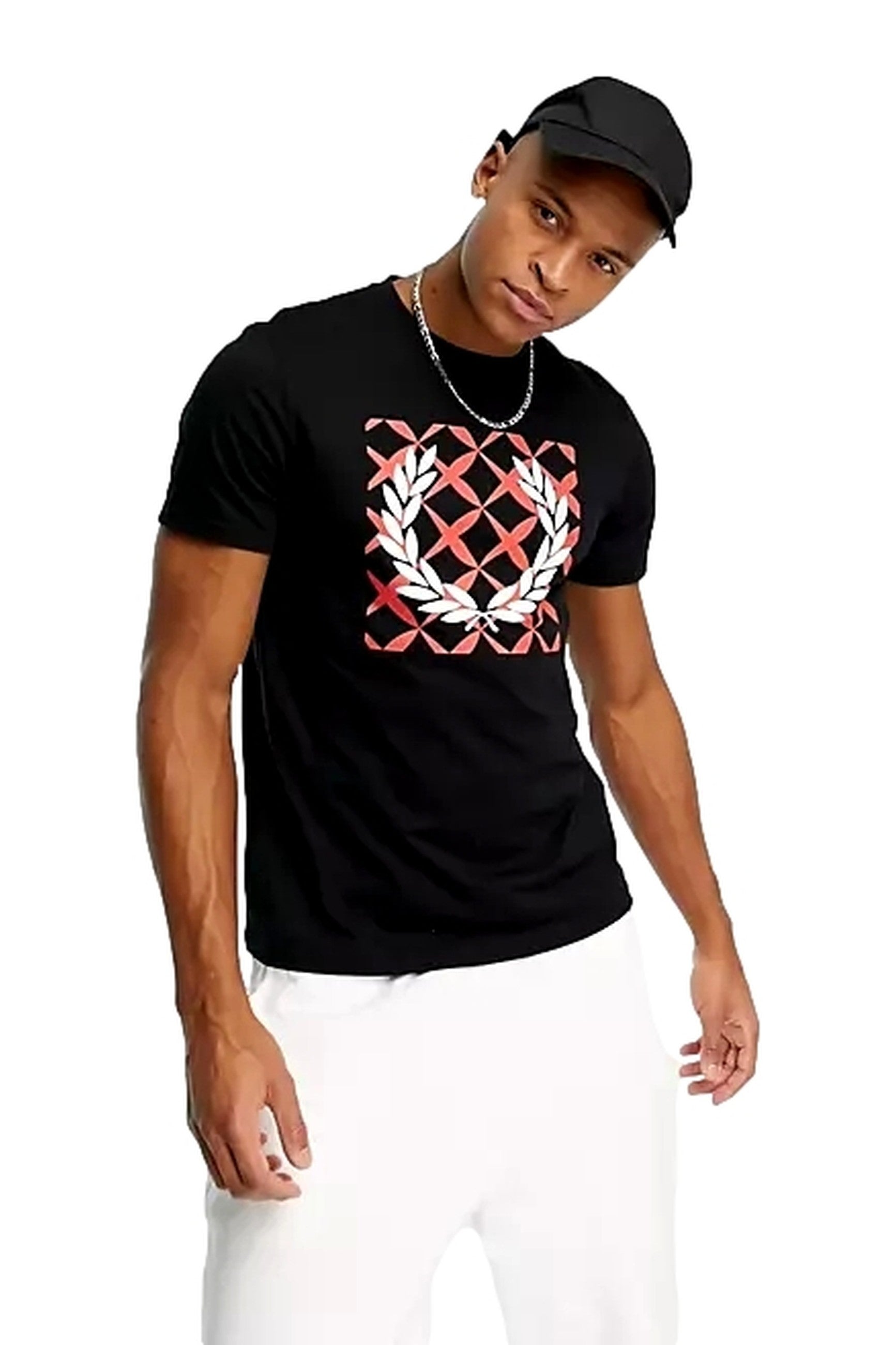 CAMISETA FRED PERRY NEGRA CROSS STITCH PRINTED TEE