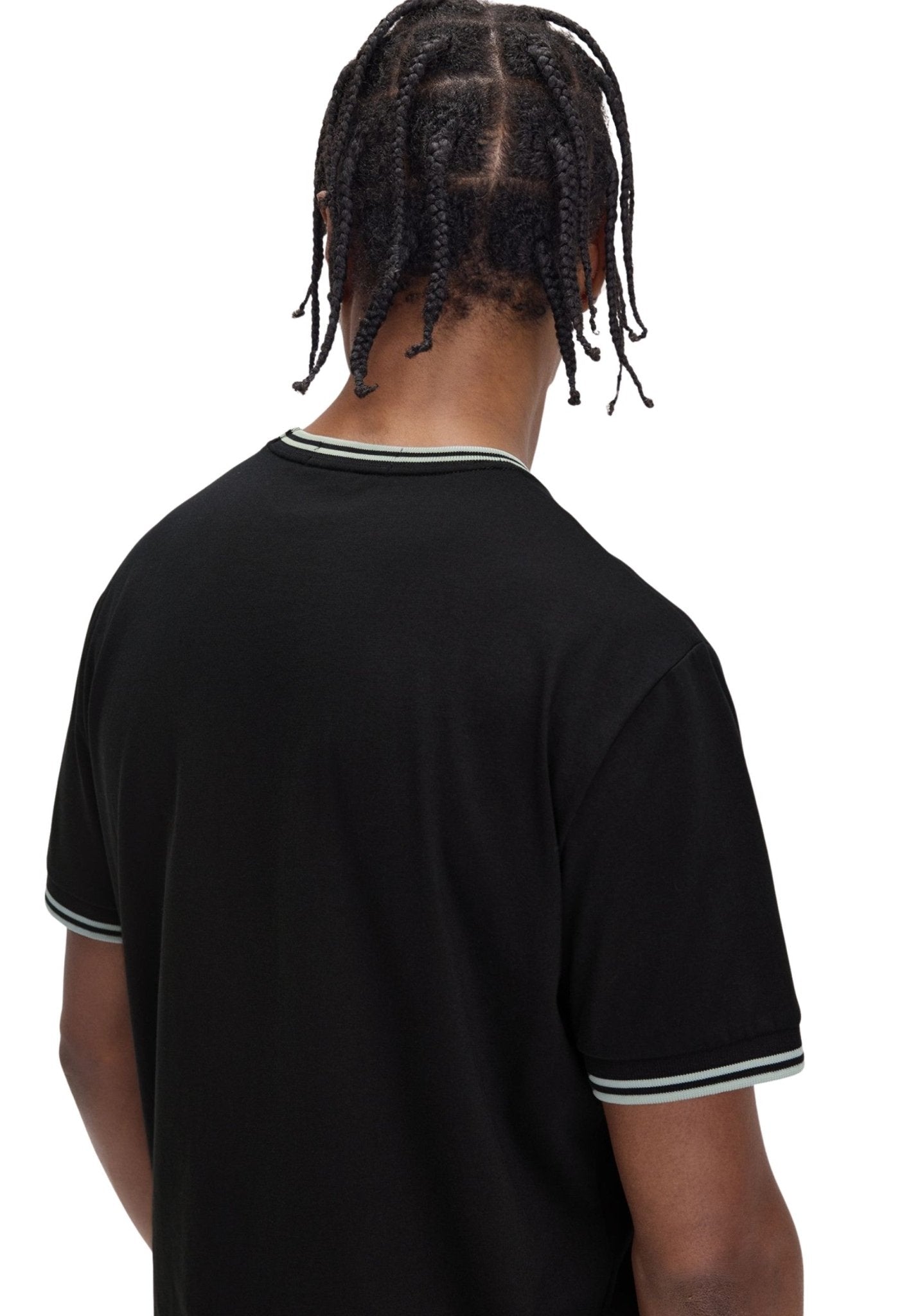 CAMISETA FRED PERRY NEGRA/GRIS RIBETED NECK TEE - AREA ZERO