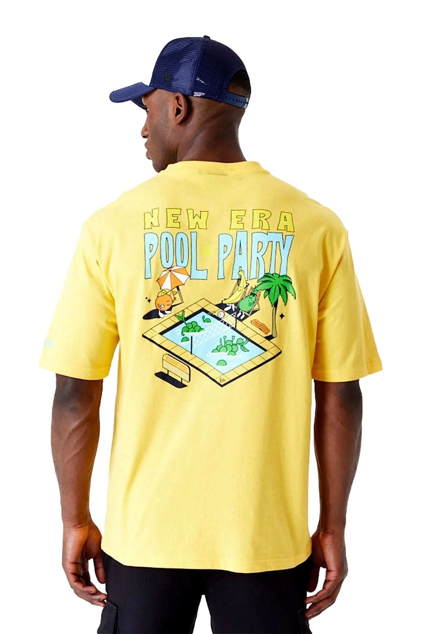 CAMISETA NEW ERA AMARILLA NE FRUIT GRPHC OS TEE - AREA ZERO