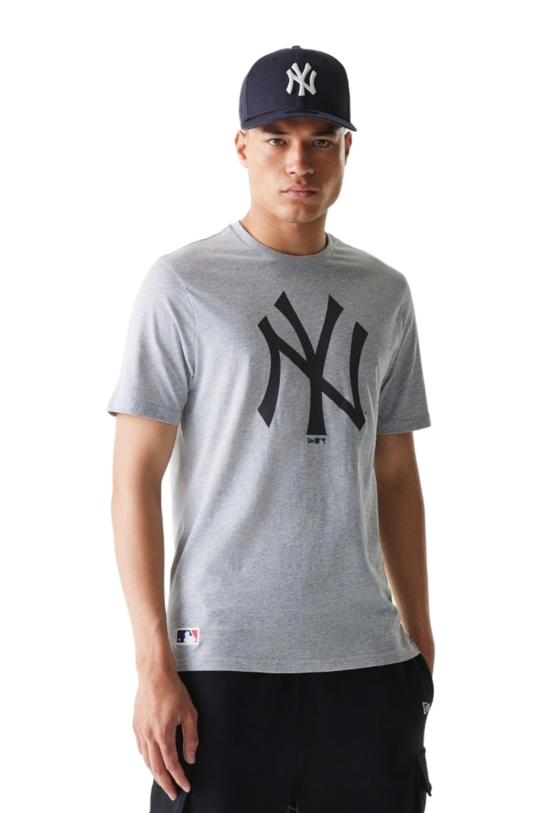 CAMISETA NEW ERA GRIS YANKEES NOS MLB REGULAR TEE NEYYAN