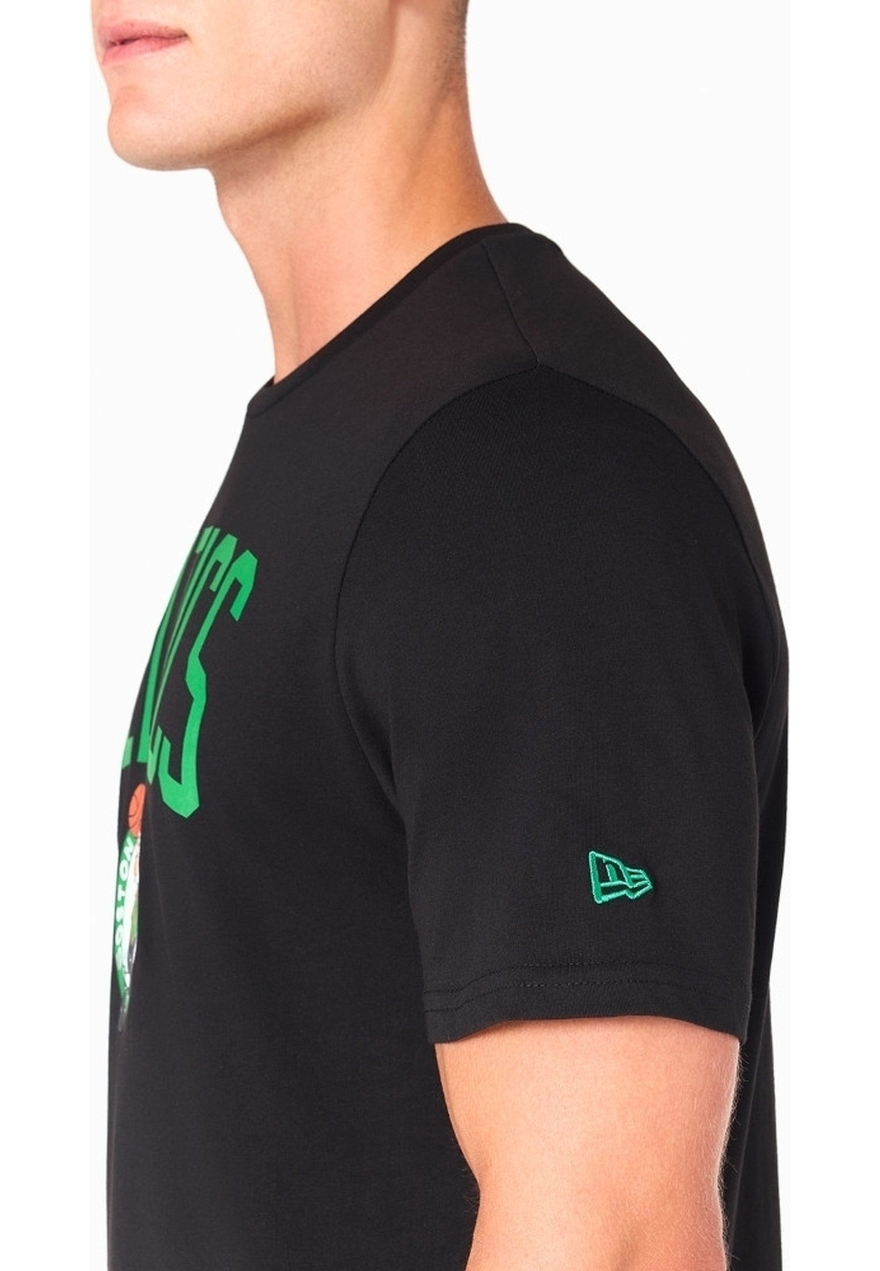 CAMISETA NEW ERA NEGRA BOSTON CELTICS NOS NBA REGULAR TEE BOSCEL