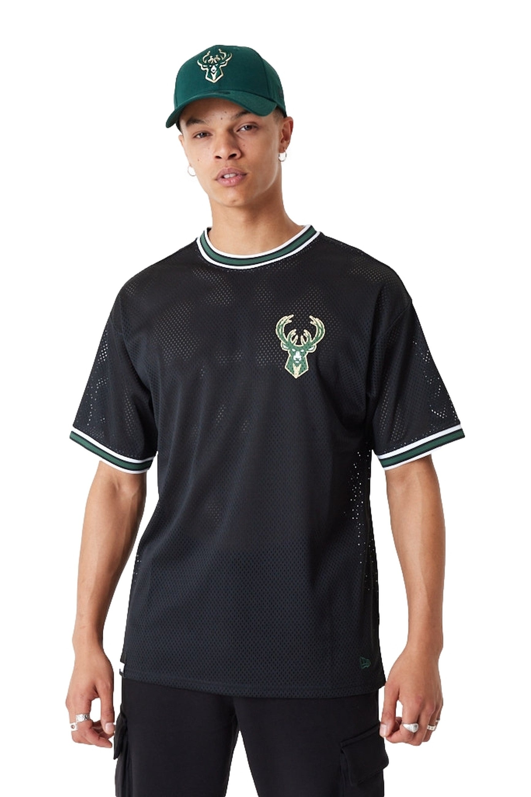 CAMISETA NEW ERA NEGRA BUCKS NBA OS MESH TEE MILBUC