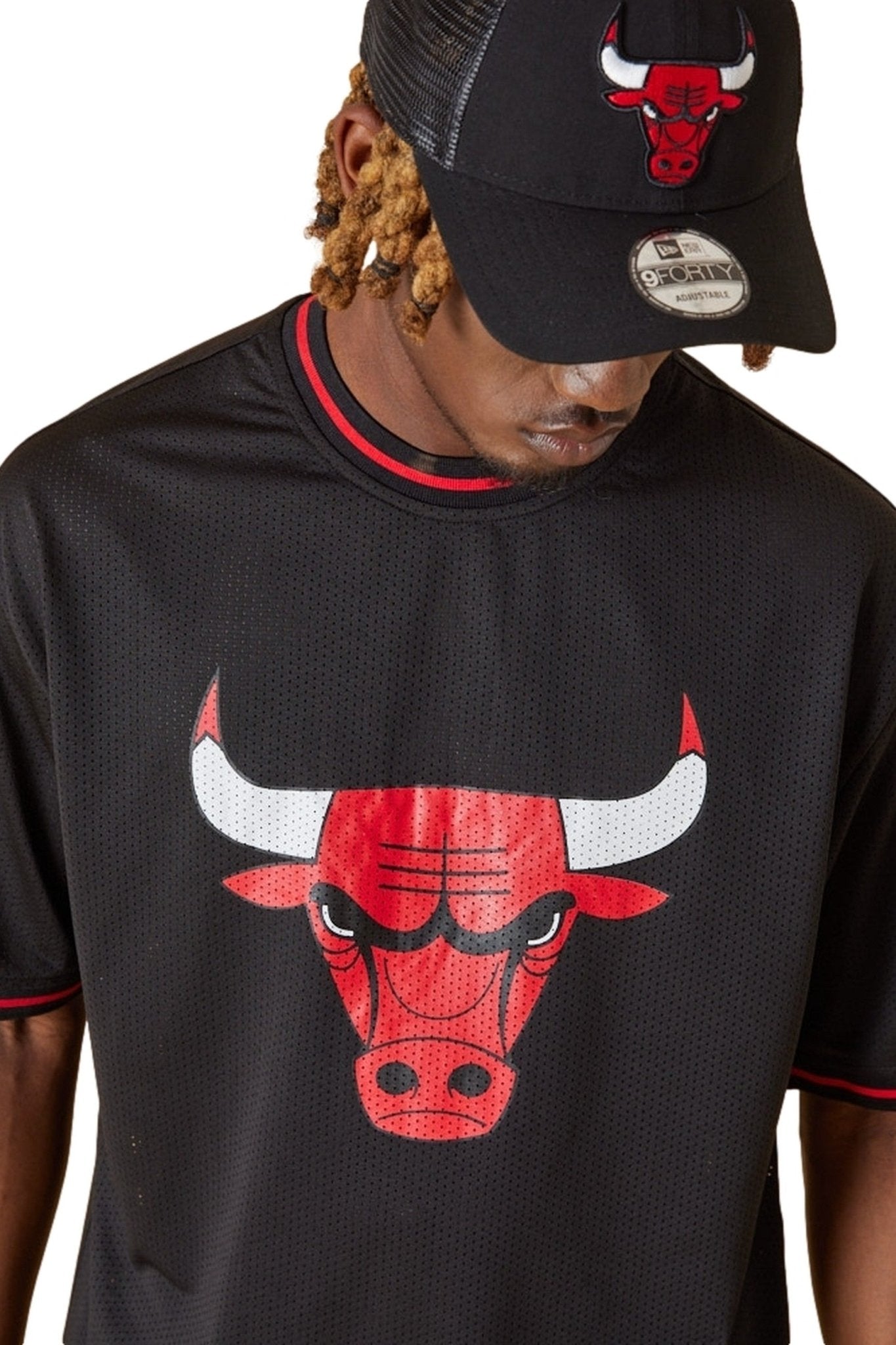 CAMISETA NEW ERA NEGRA BULLS NBA MESH TEAM LOGO OVRSSZD TEE CHIBUL - AREA ZERO