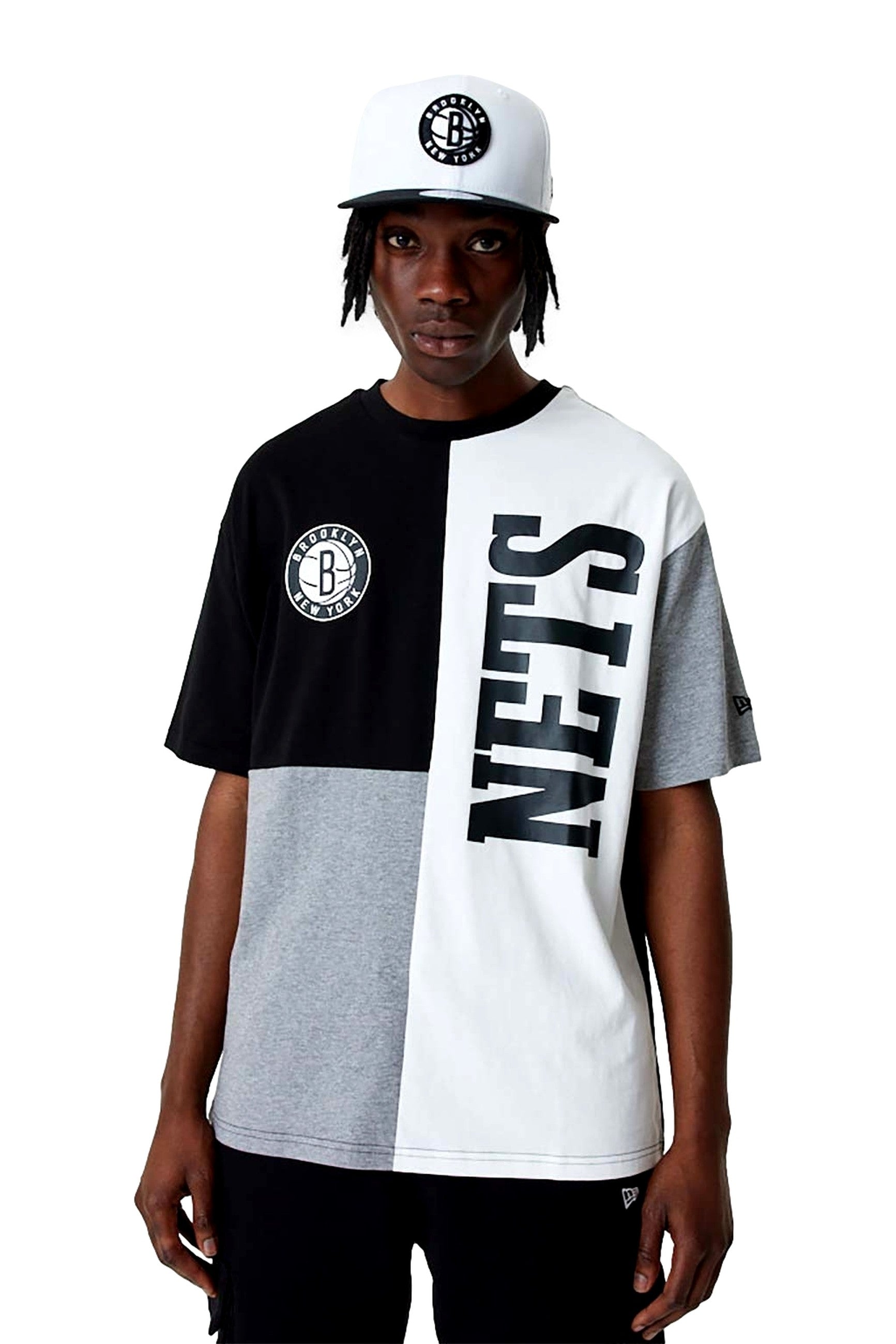 CAMISETA NEW ERA NEGRA NETS CUT AND SEW OS TEE