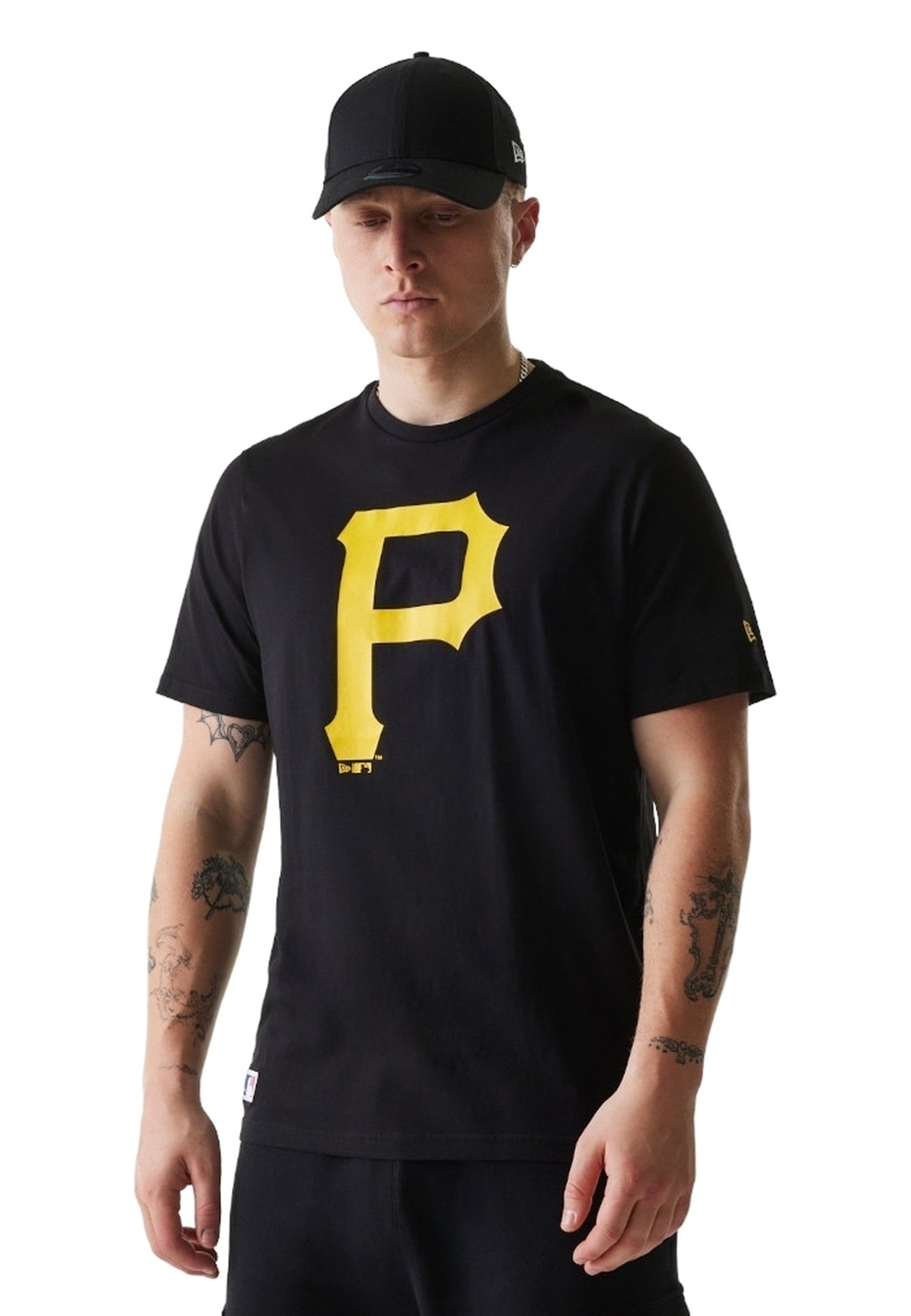CAMISETA NEW ERA NEGRA PITTSBOURG PIRATES NS MBL REGULAR TEE PITPIR