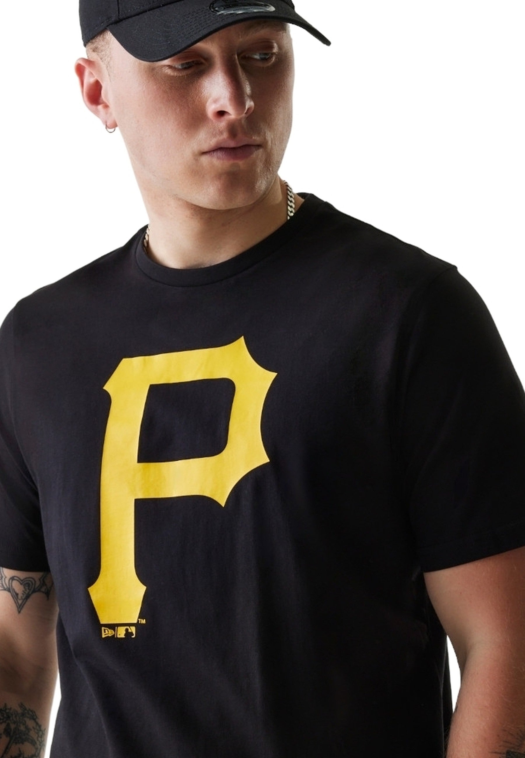 CAMISETA NEW ERA NEGRA PITTSBOURG PIRATES NS MBL REGULAR TEE PITPIR