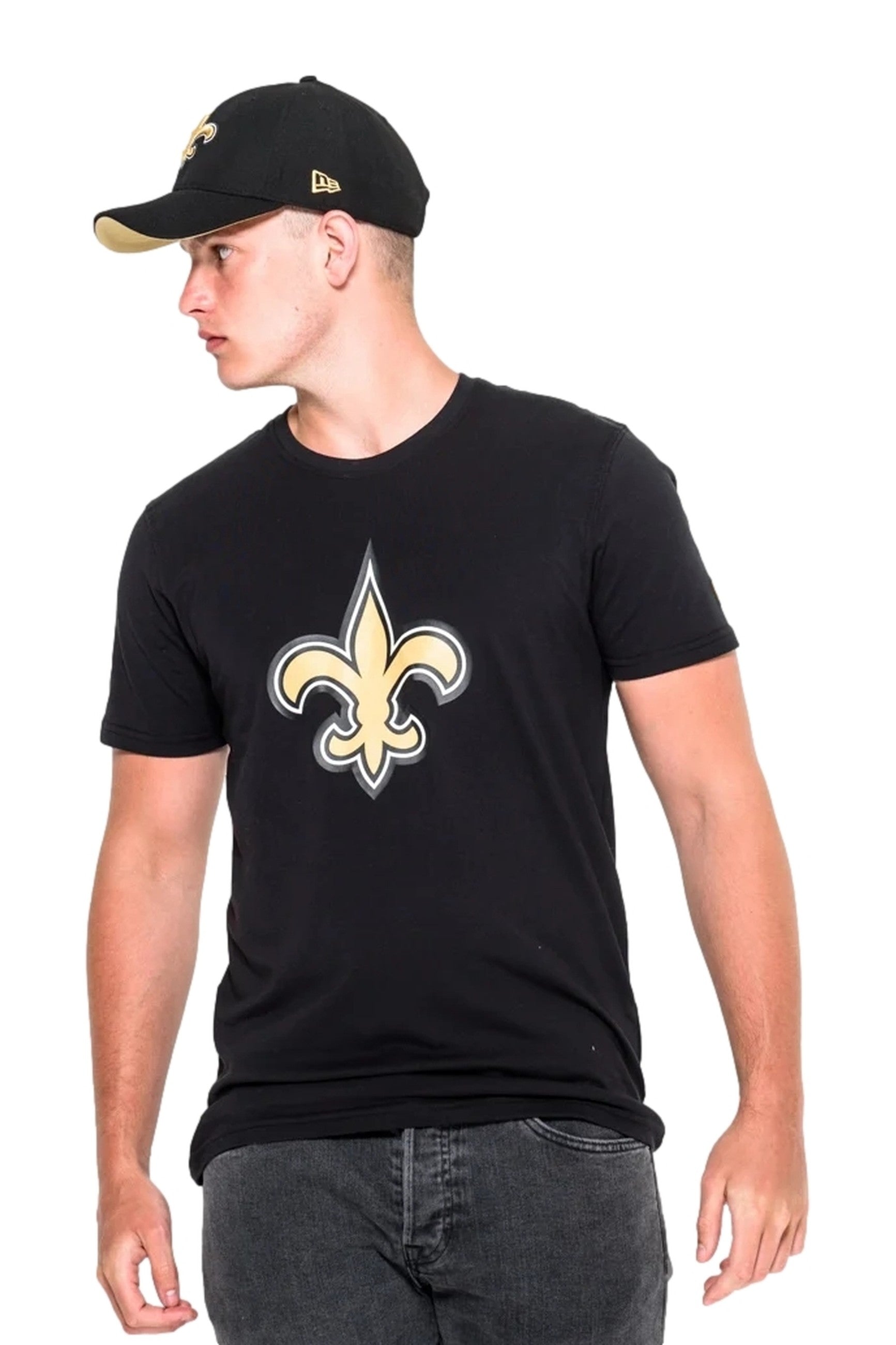 CAMISETA NEW ERA NEGRA SAINTS TEAM LOGO TEE