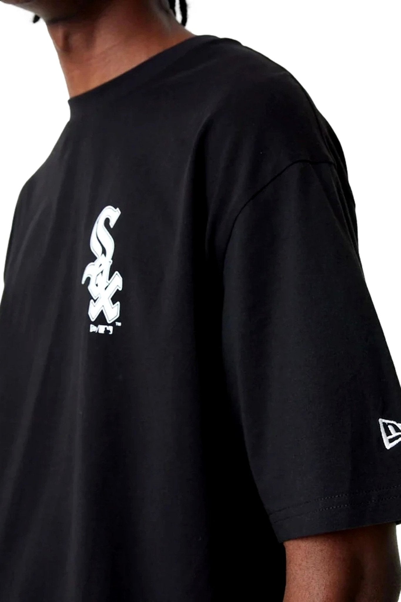 CAMISETA NEW ERA NEGRA SOX MLB ESSENTIALS OS TEE CHIWHI - AREA ZERO