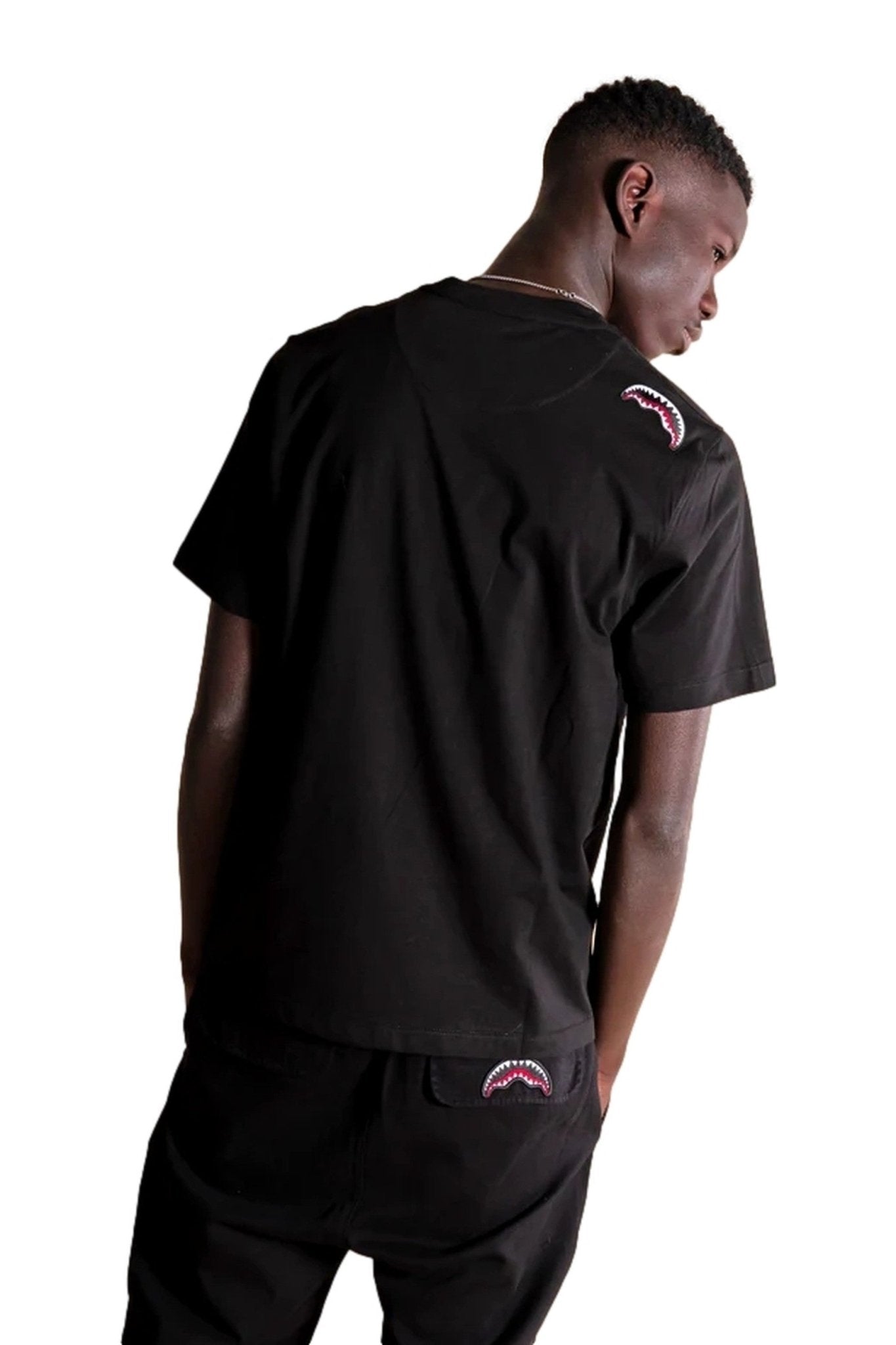 CAMISETA SPRAYGROUND NEGRA LOOSE SMOOTH T - SHIRT - AREA ZERO