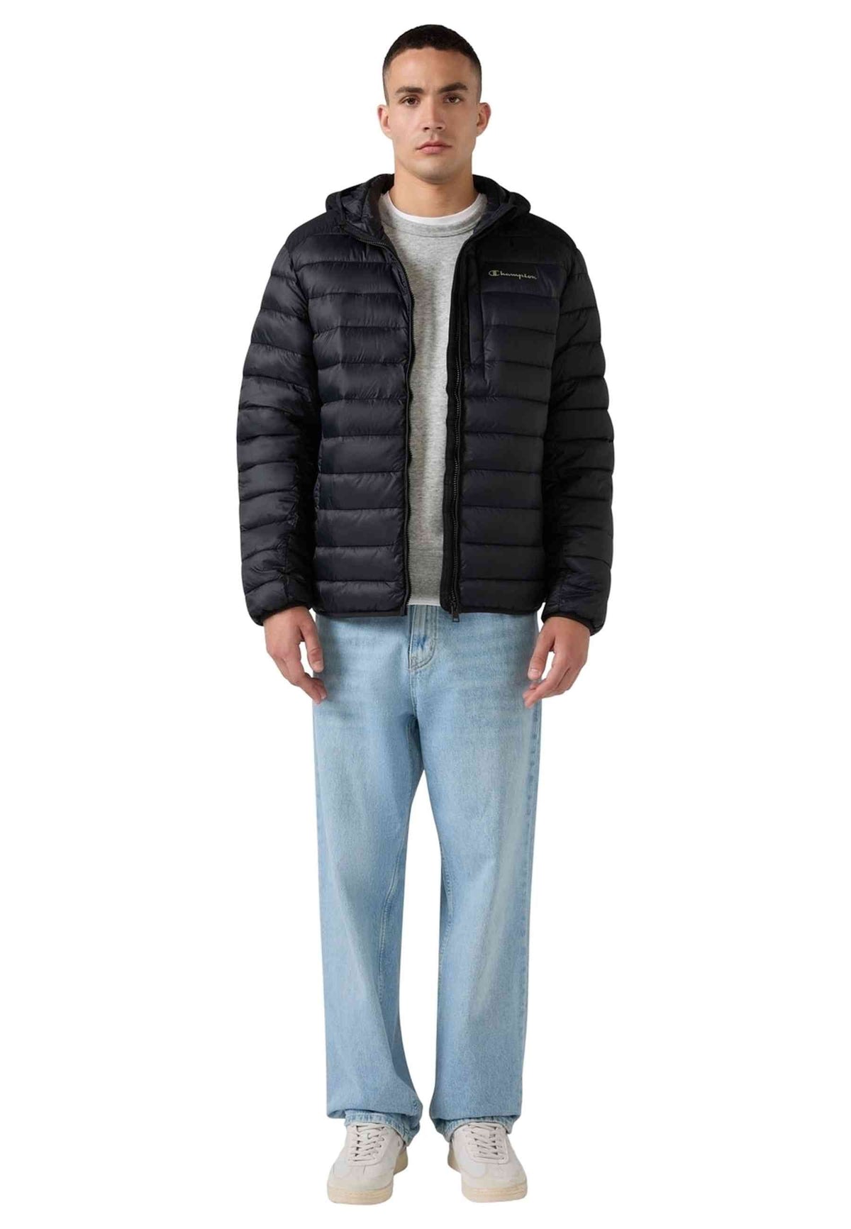 CAZADORA CHAMPION NEGRA ESSENTIAL PADDED JACKET