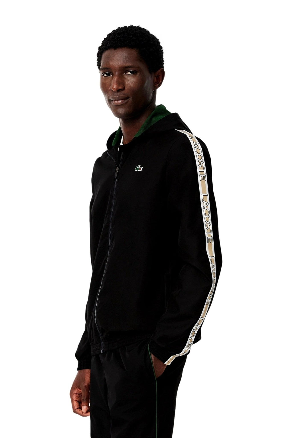CHAQUETA LACOSTE NEGRA STRIPPED LOGO TENNIS TRACKJACKET - AREA ZERO