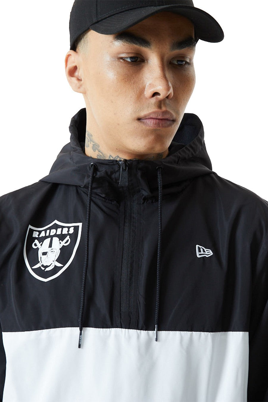 CORTAVIENTOS NEW ERAN NEGRO RAIDERS COLOUR BLOCK WINDBREAKER LASRAI