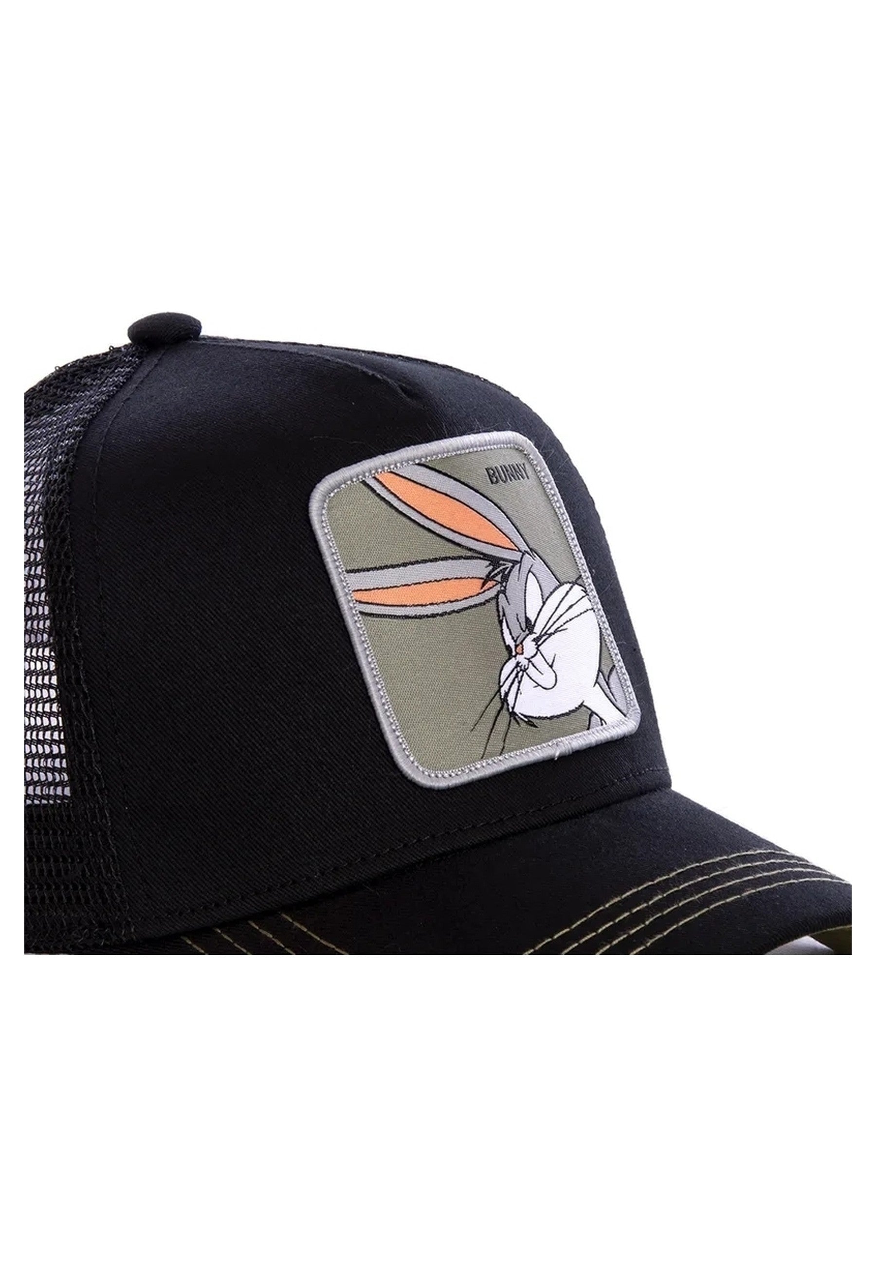 GORRA CAPSLABS NEGRA BUGS BUNNY BORDADO FRENTE VISERA CURVA