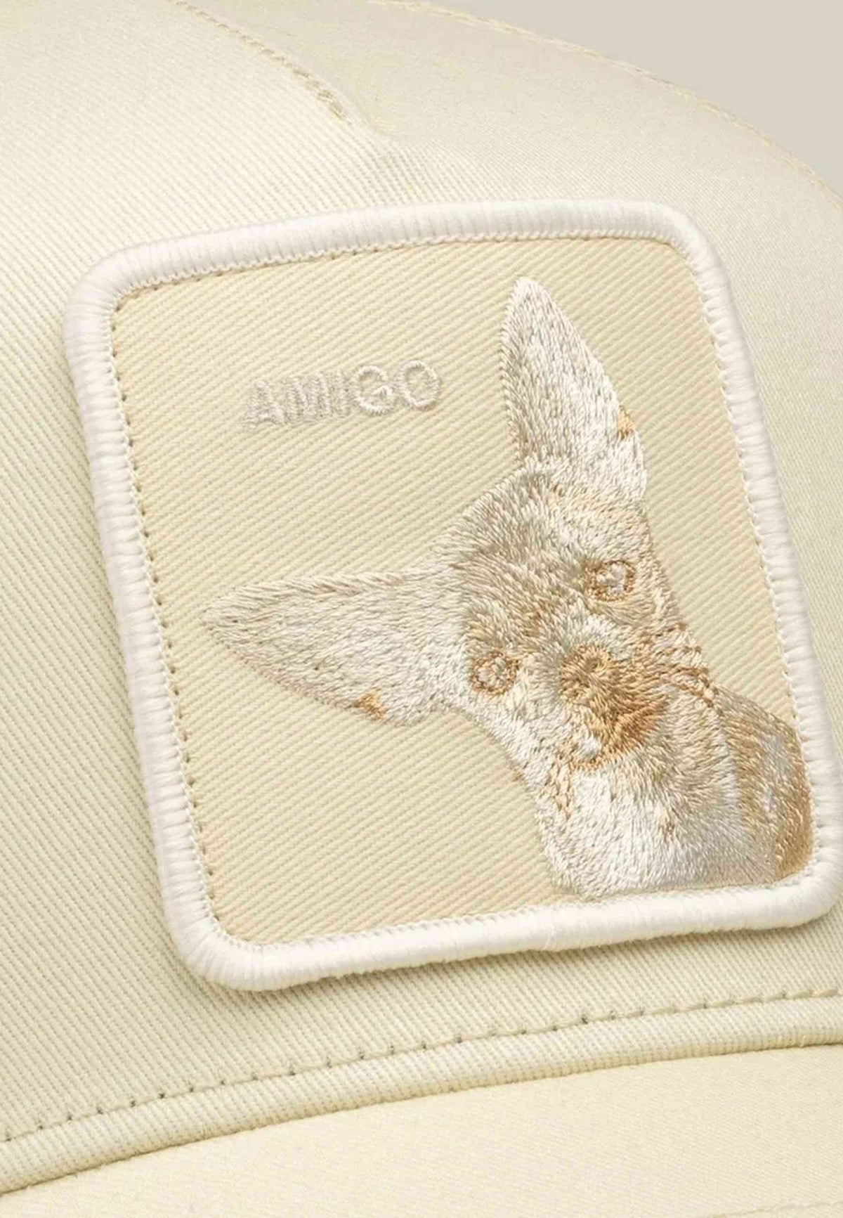 GORRA GOORIN BROS BLANCA CHIHUAHUA TONAL AMIGO TRUCKER CAP