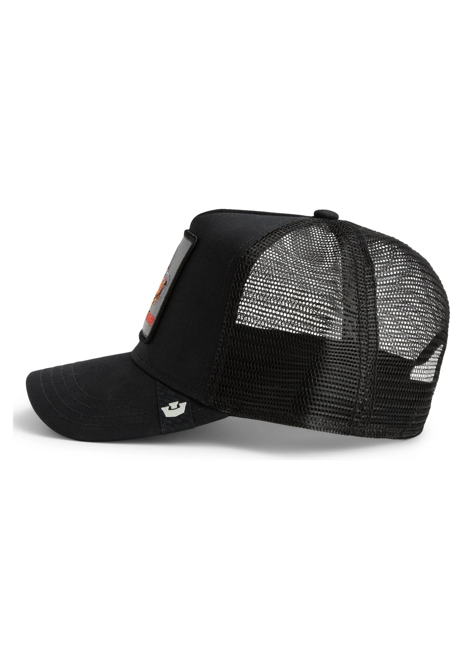 GORRA GOORIN BROS NEGRA DOBERMAN BLACK OUT DOBERMAN TRUCKER CAP