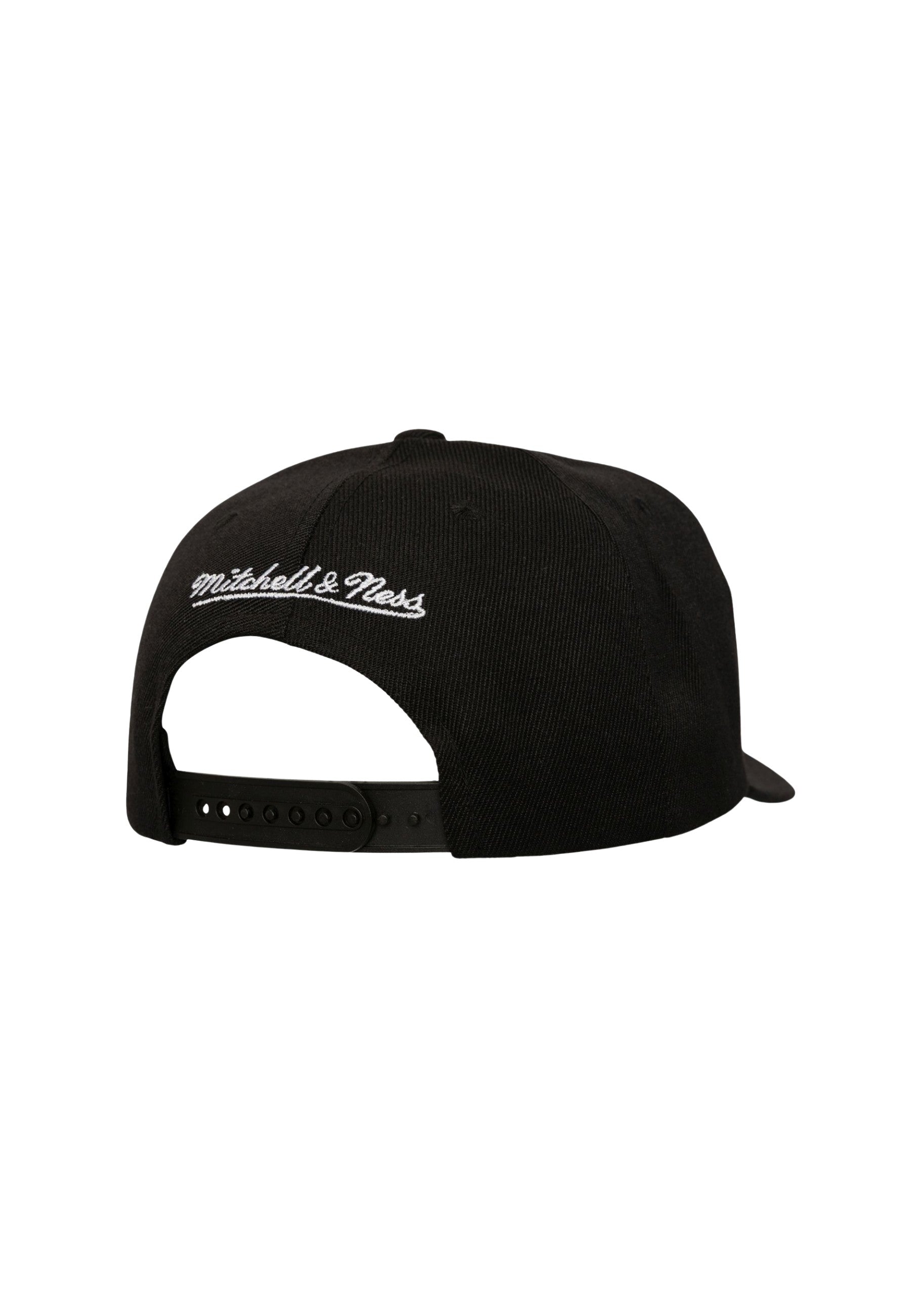 GORRA MITCHELL & NESS NEGRA CELTICS BUSTED PRO SNAPBACK