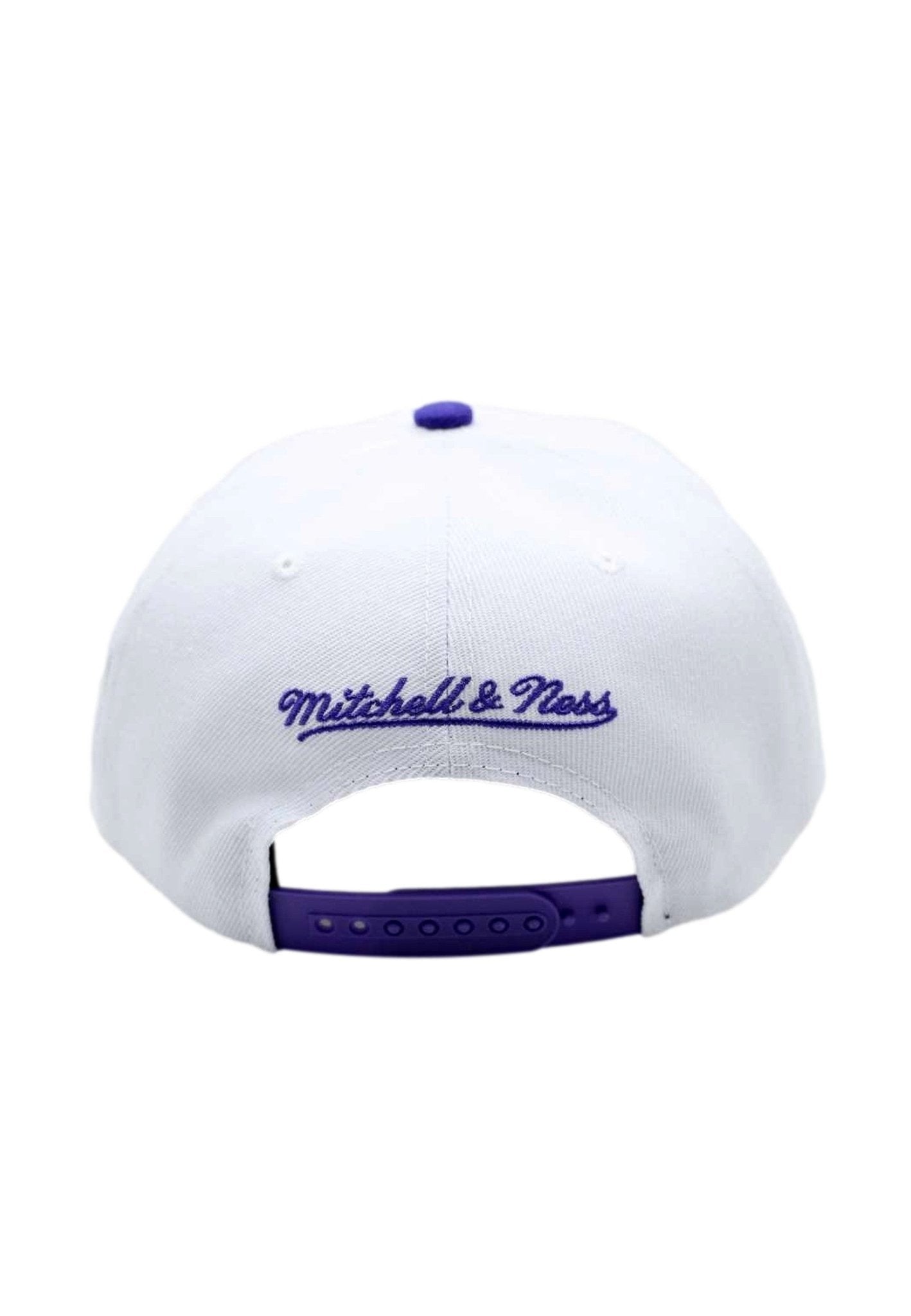 GORRA MITCHELL & NESS BLANCA LAKERS FASTIME SNAPBACK - AREA ZERO