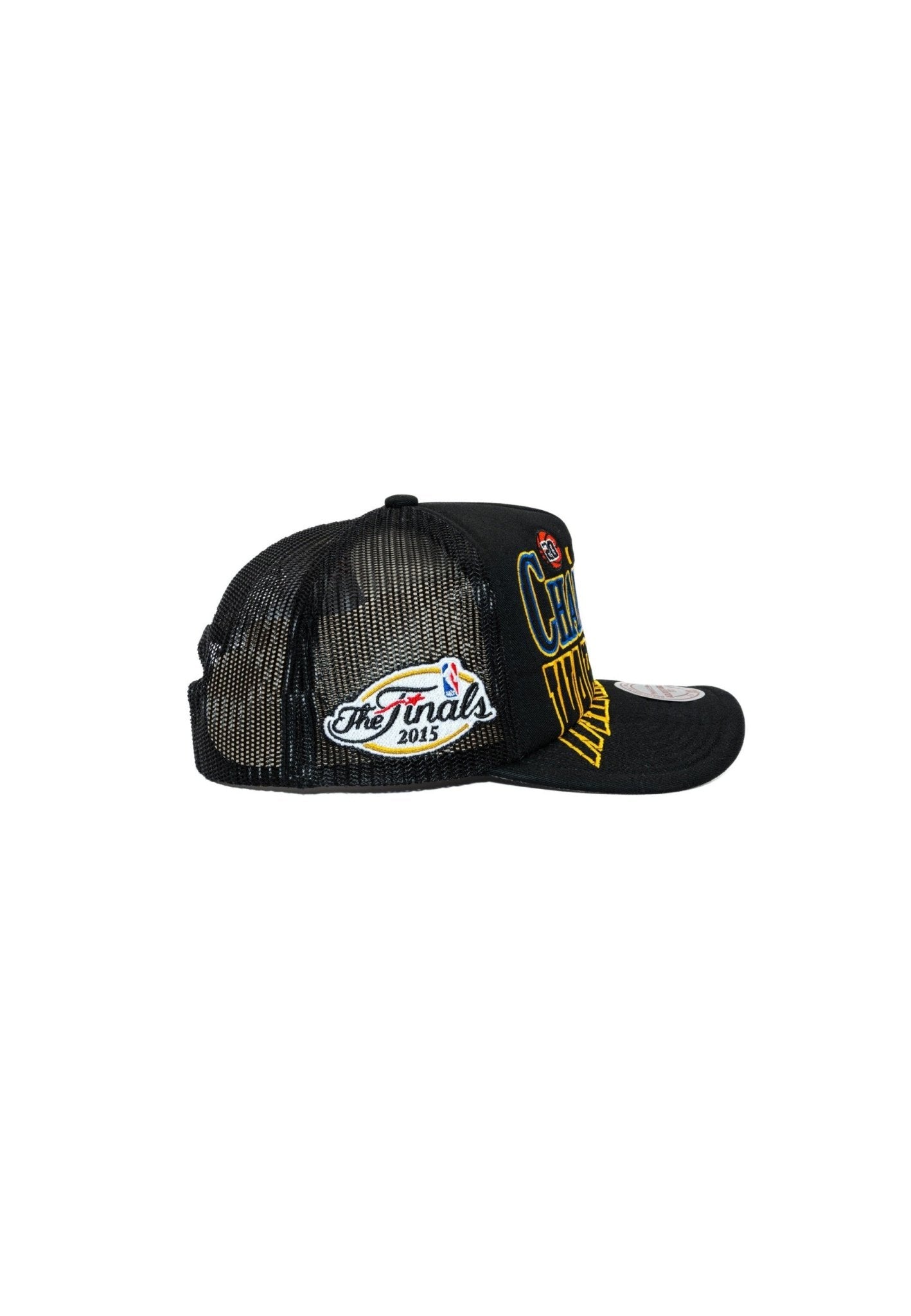 GORRA MITCHELL & NESS NEGRA GOLDEN STATE BIG CHAMP TRUCKER CAP - AREA ZERO