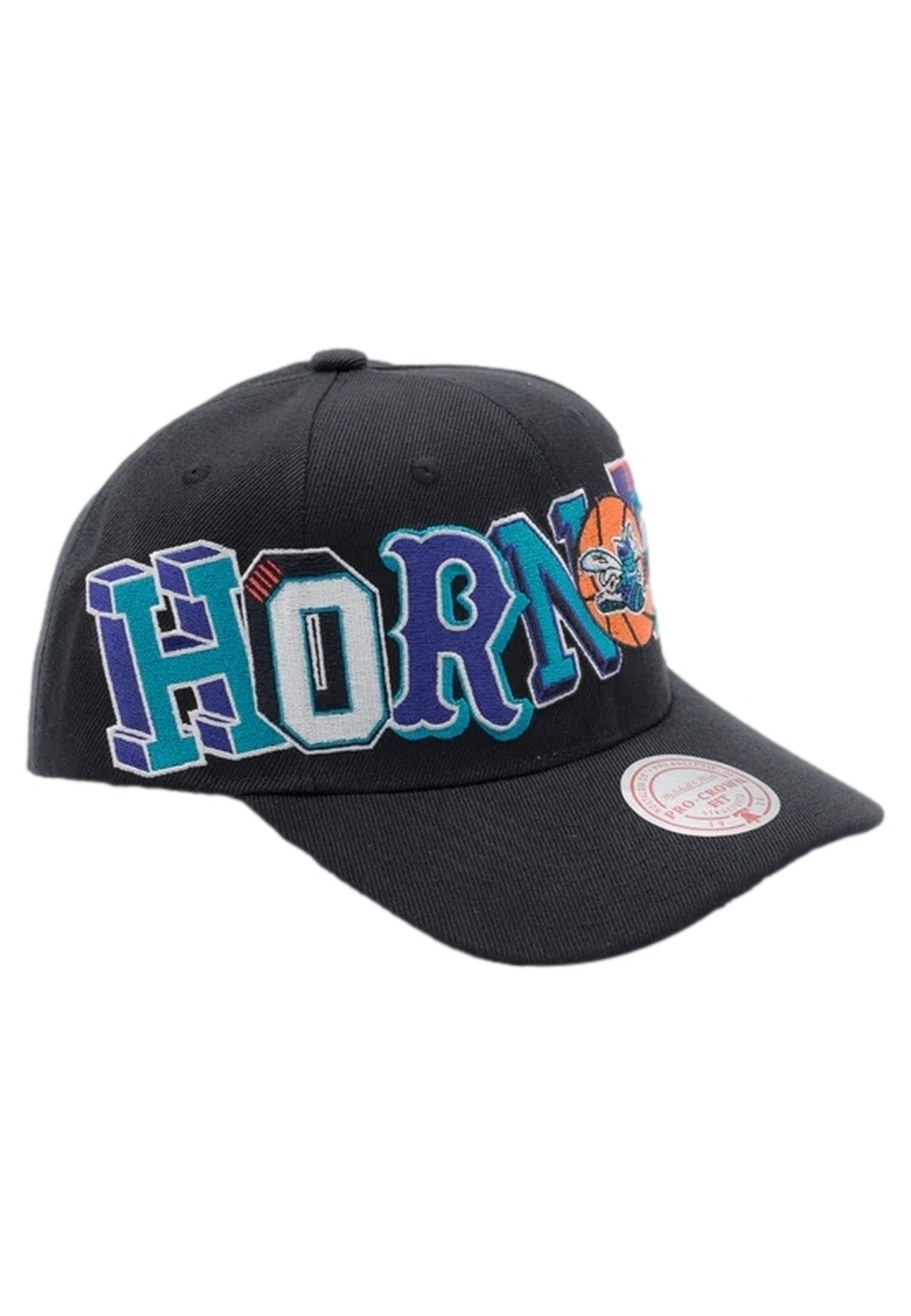 GORRA MITCHELL & NESS NEGRA HORNETS HYPER TYPE PRO SNAPBACK - AREA ZERO