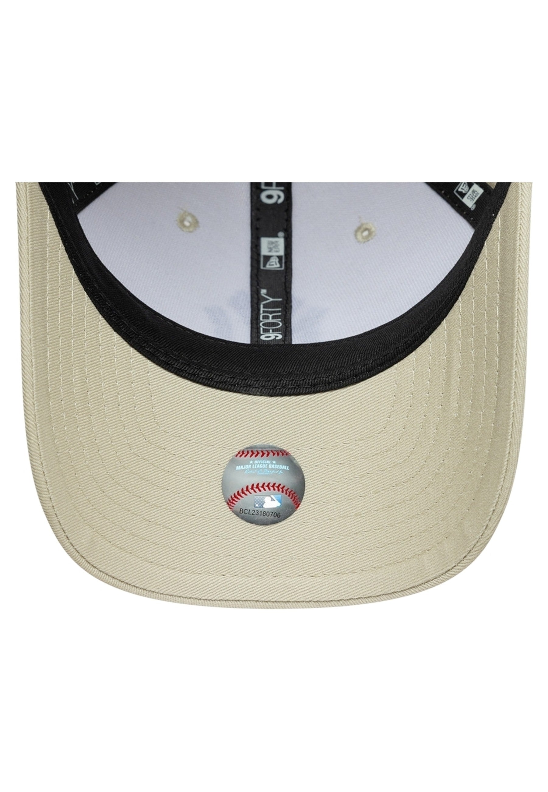 GORRA NEW ERA BEIGE YANKEES 9FORTY MC NEYYAN STNDAU