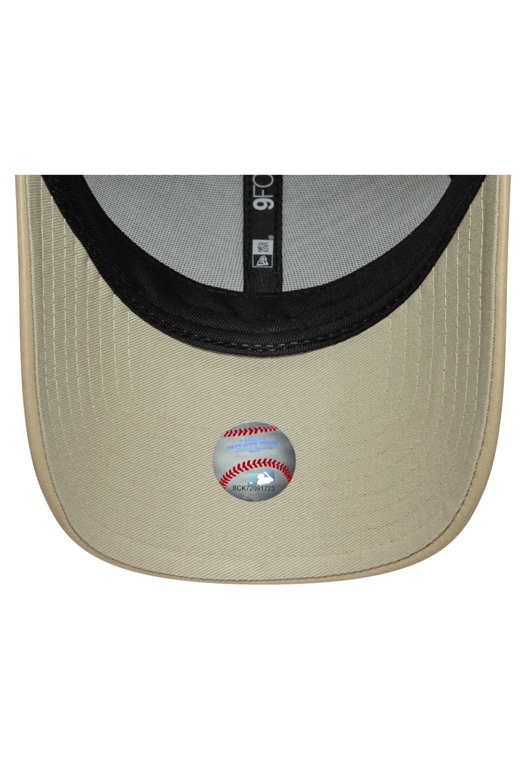 GORRA NEW ERA BEIGE YANKEES WMNS PU 9FORTY