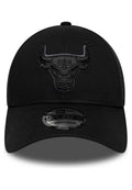 NEW ERA CHICAGO BULLS 9FORTY TEAM OUTLINE BLACK CAP