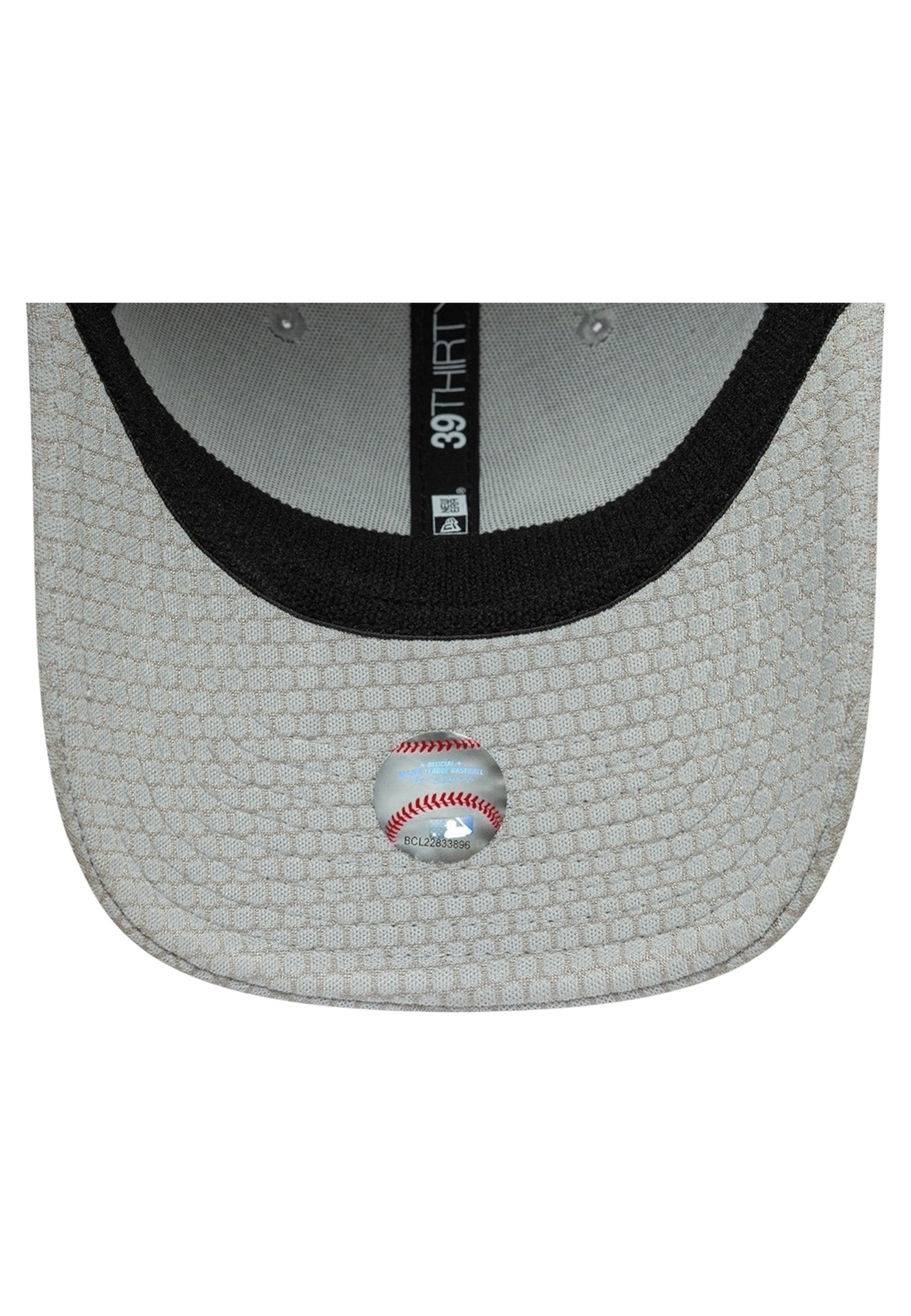 GORRA NEW ERA GRIS YANKEES STRETCH MESH 39THIRTY NEYYAN