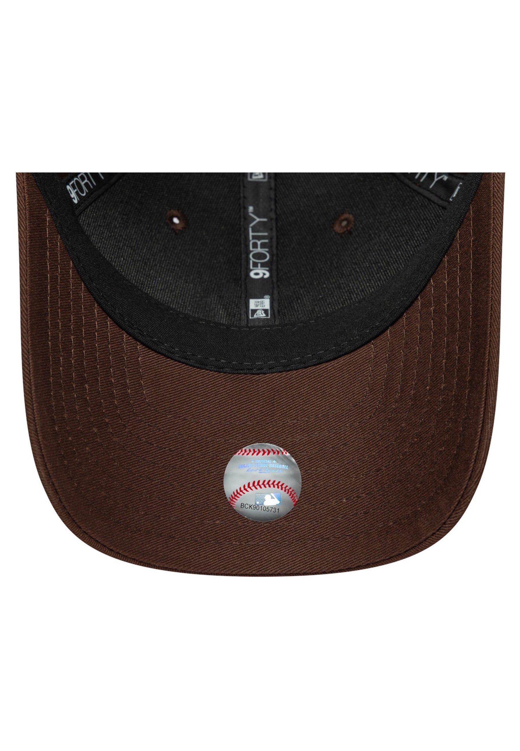 GORRA NEW ERA MARRON YANKEES 9FORTY MC NEYYAN