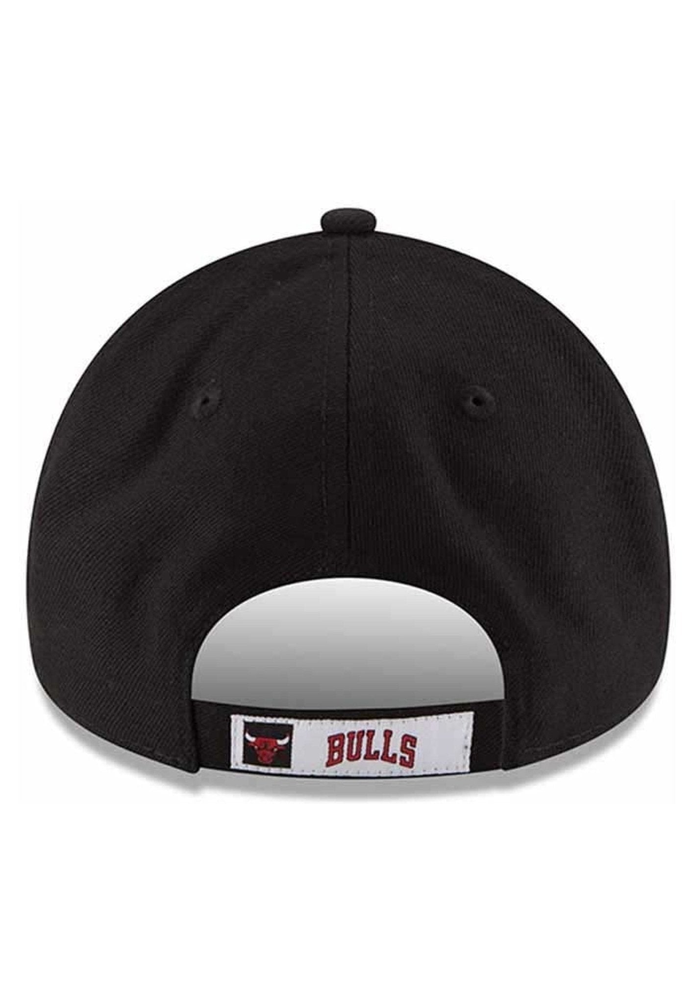 GORRA NEW ERA NEGRA BORDADO CHICAGO BULLS FRENTE VISERA CURVA - AREA ZERO
