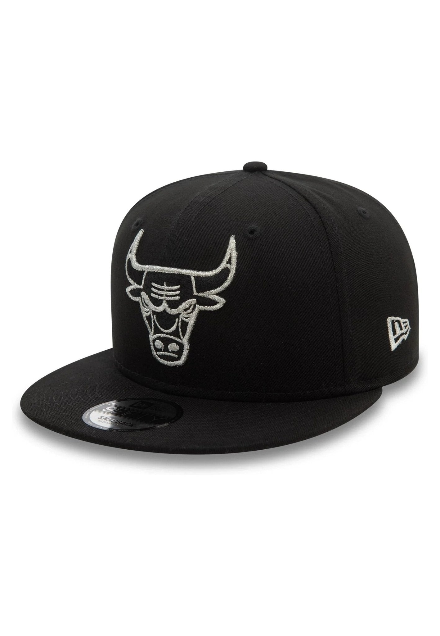 GORRA NEW ERA NEGRA BULLS METALLIC OUTLINE 9FIFTY CHIBUL - AREA ZERO